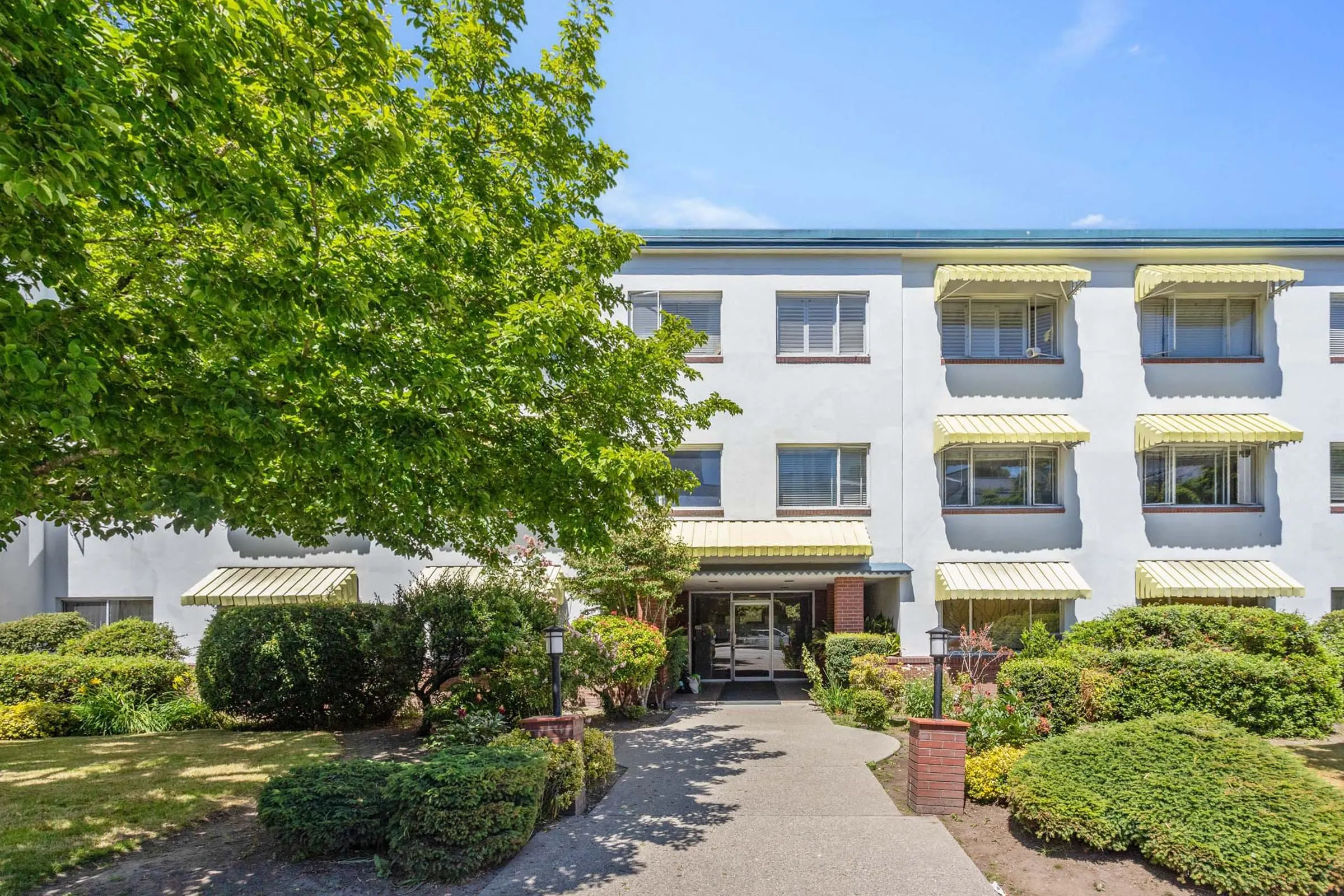 2469 Cornwall Avenue #303