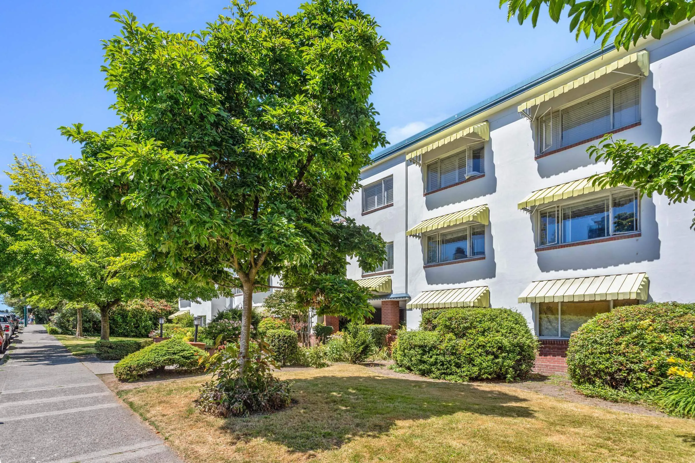 2469 Cornwall Avenue #303