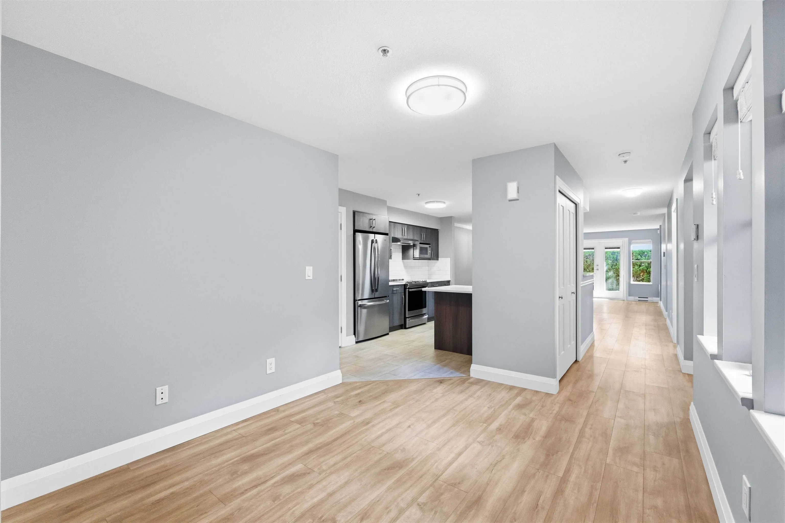 19160 119 Avenue #8