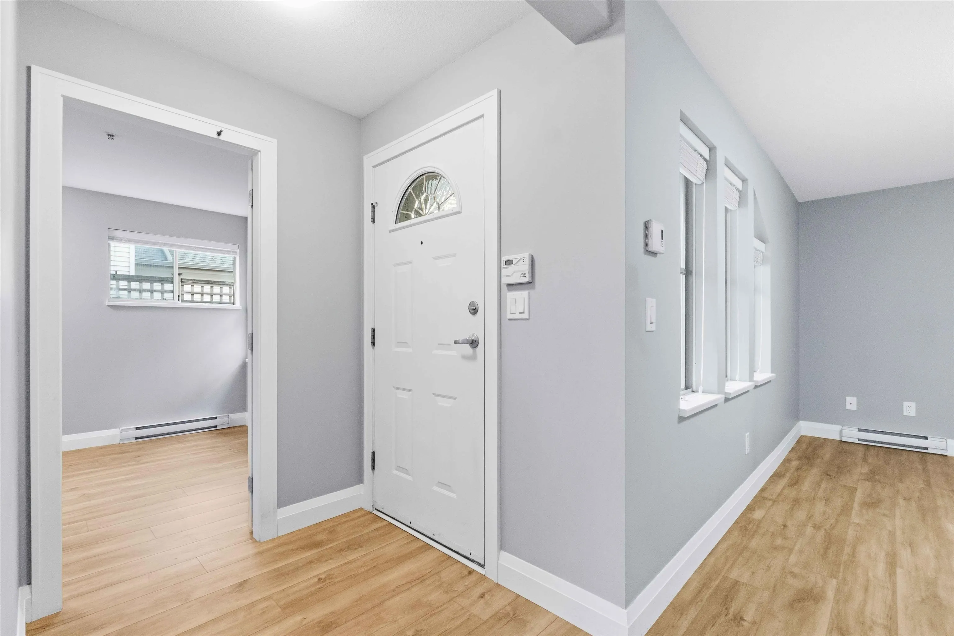 19160 119 Avenue #8