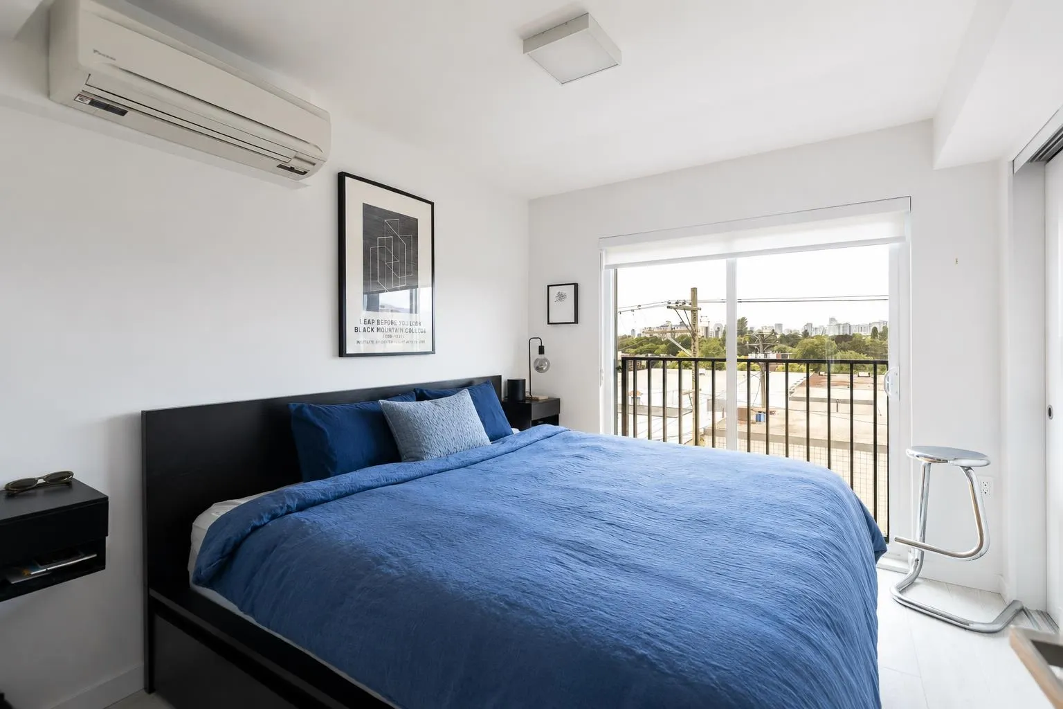 1120 E Georgia Street #321
