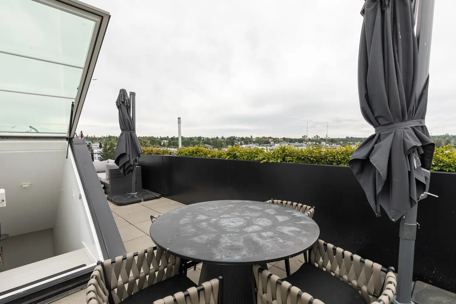 1120 E Georgia Street #321