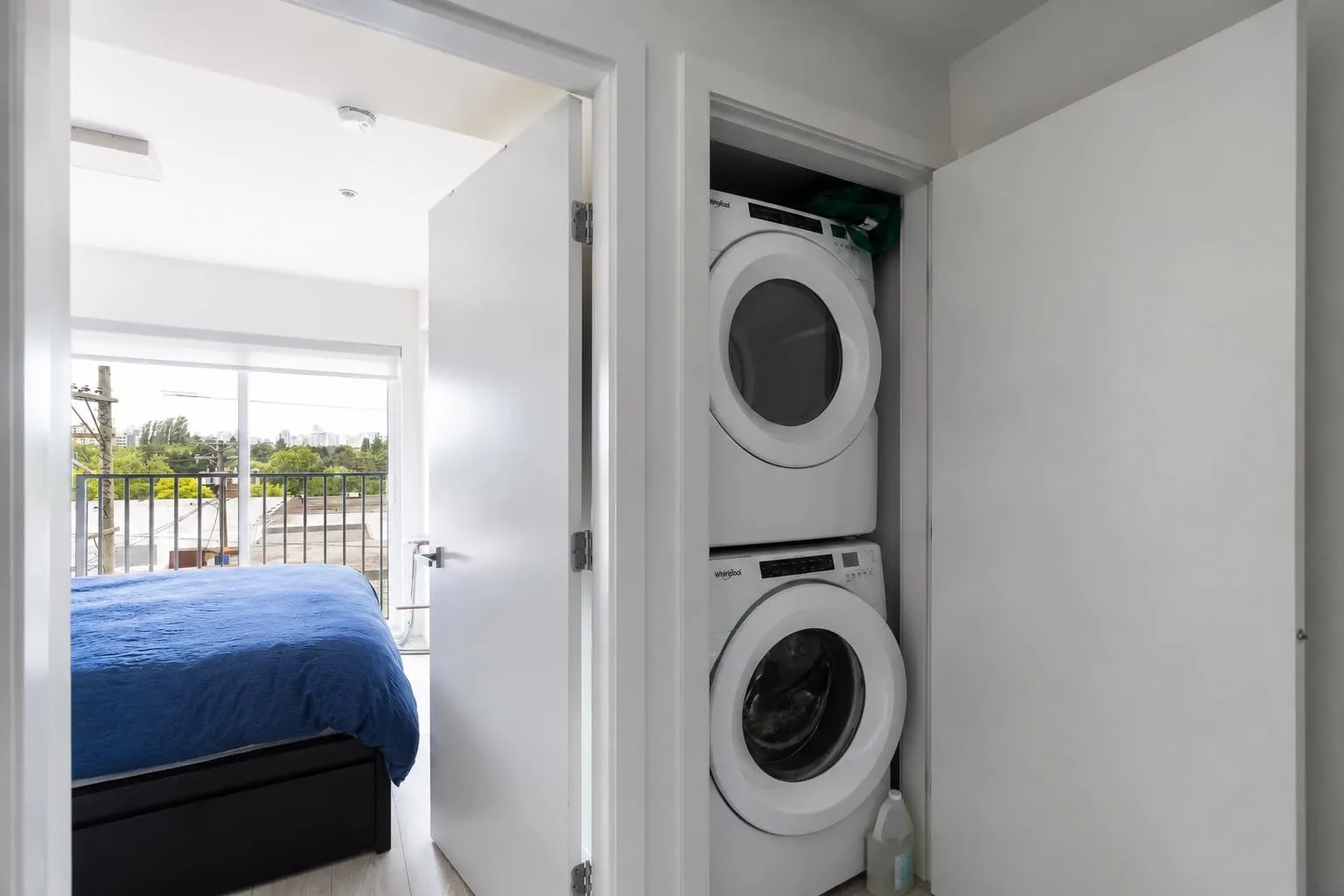 1120 E Georgia Street #321