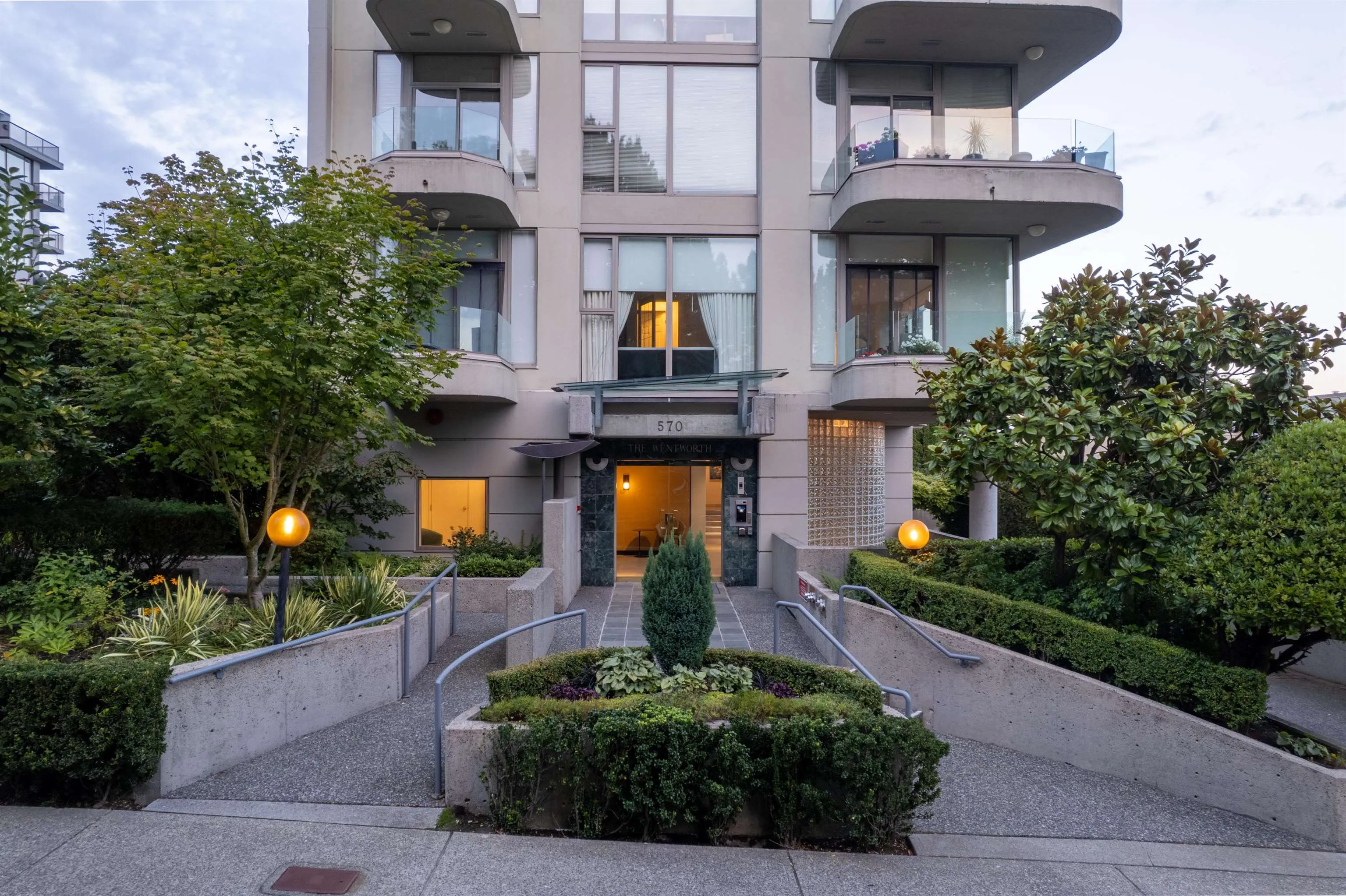 570 18th Street #502