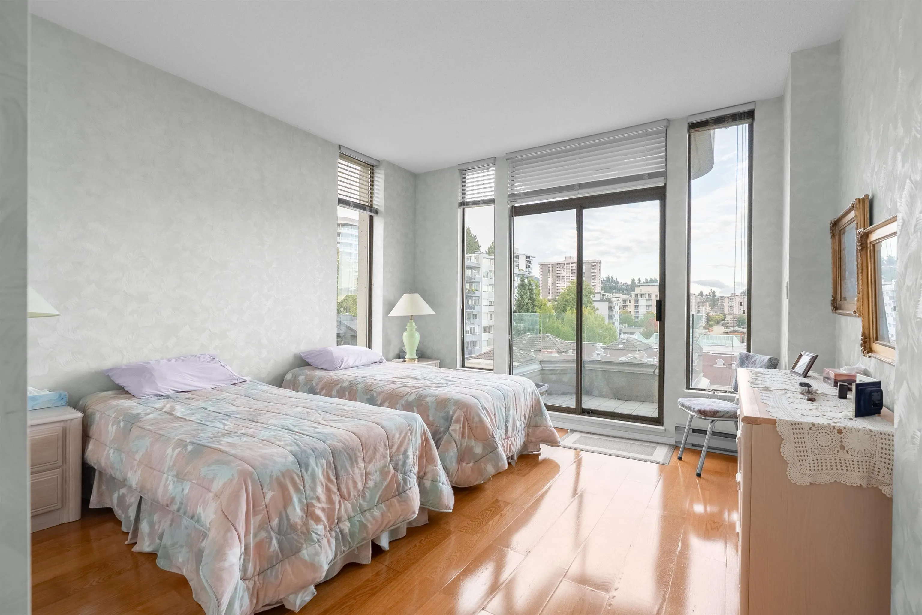 570 18th Street #502