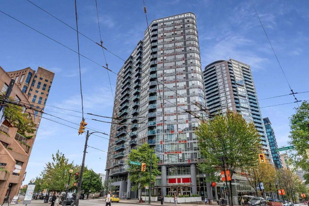 788 Hamilton Street #1805