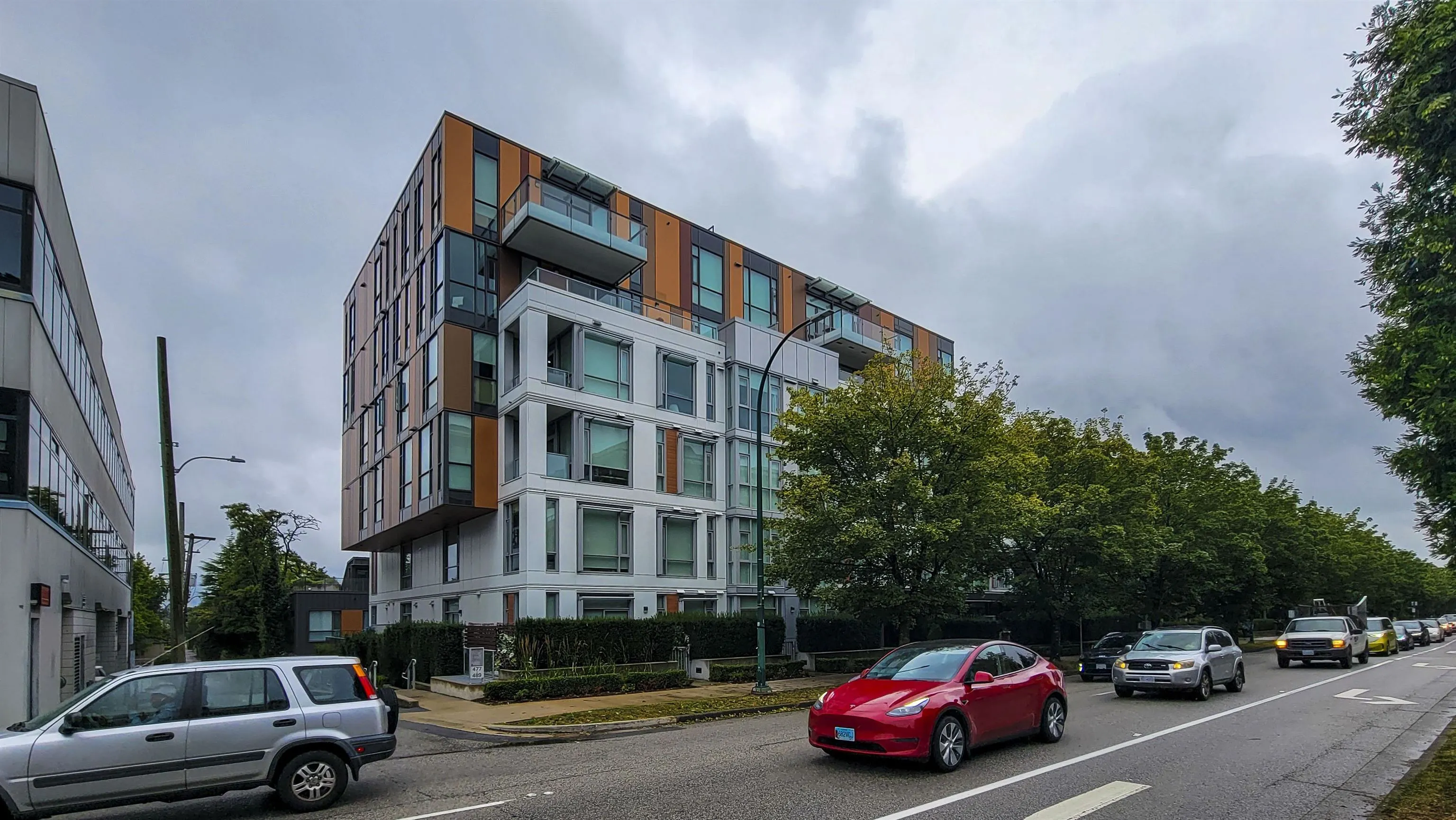 469 W King Edward Avenue #208
