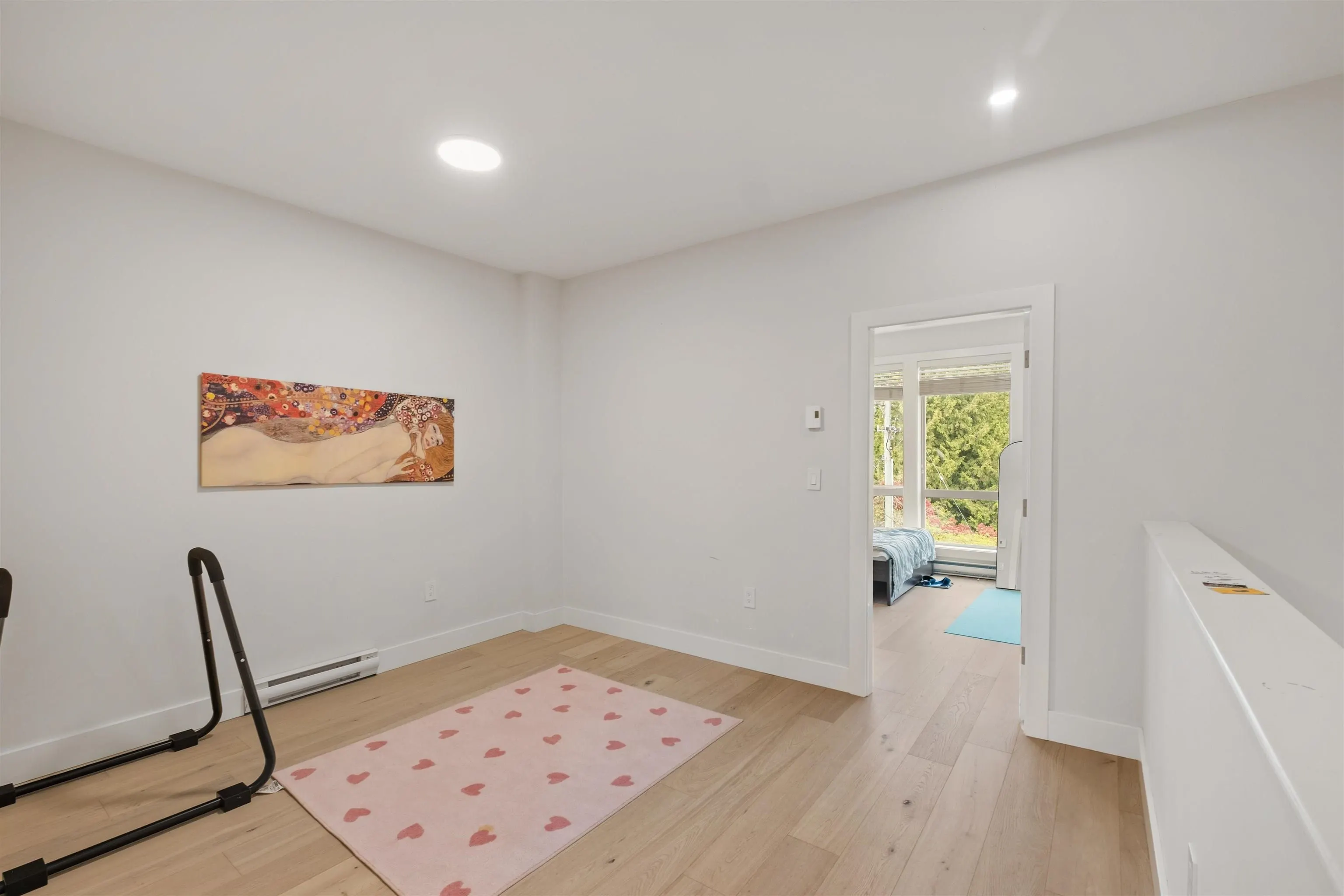 115 W Queens Road #5