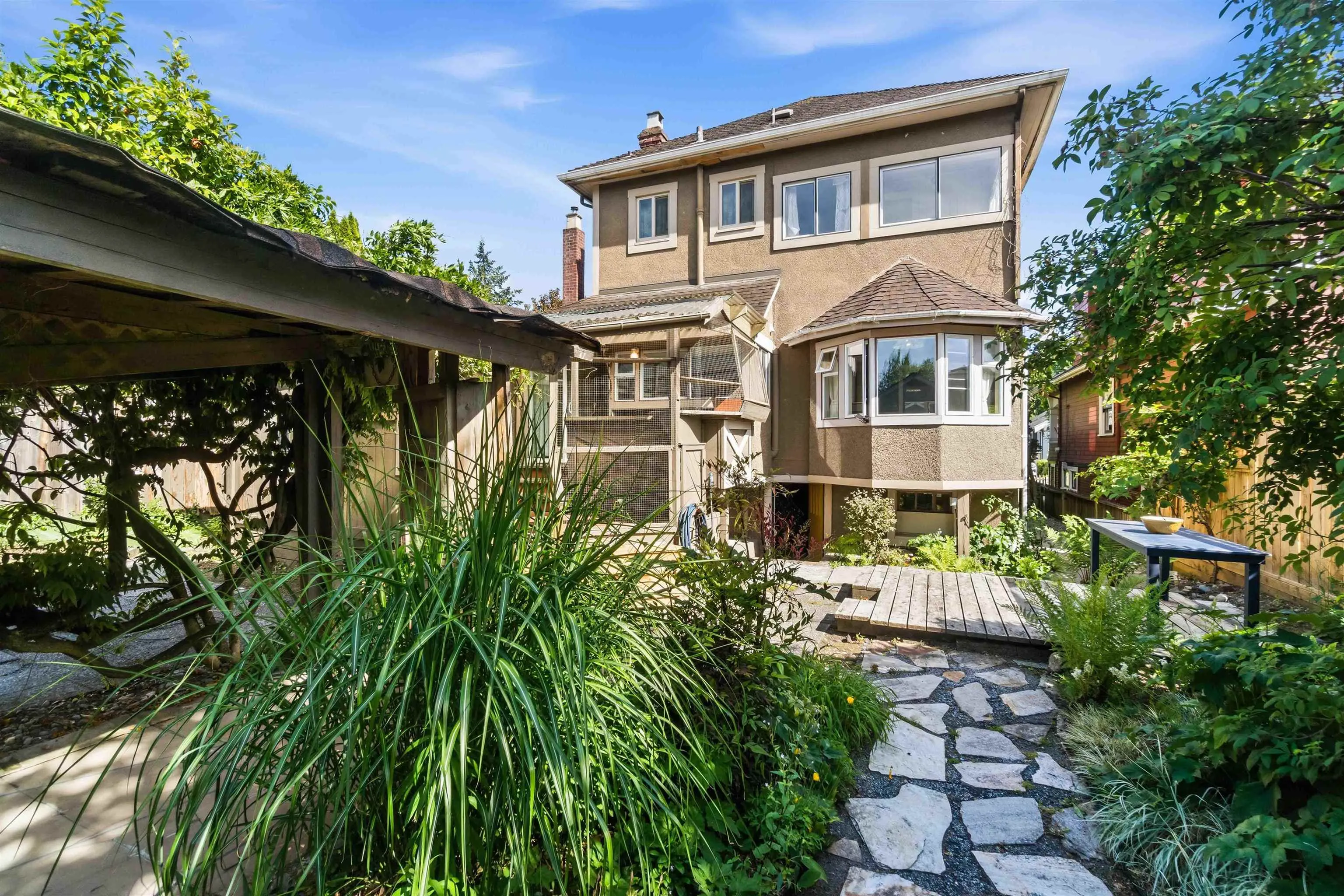 205 Fourth Avenue