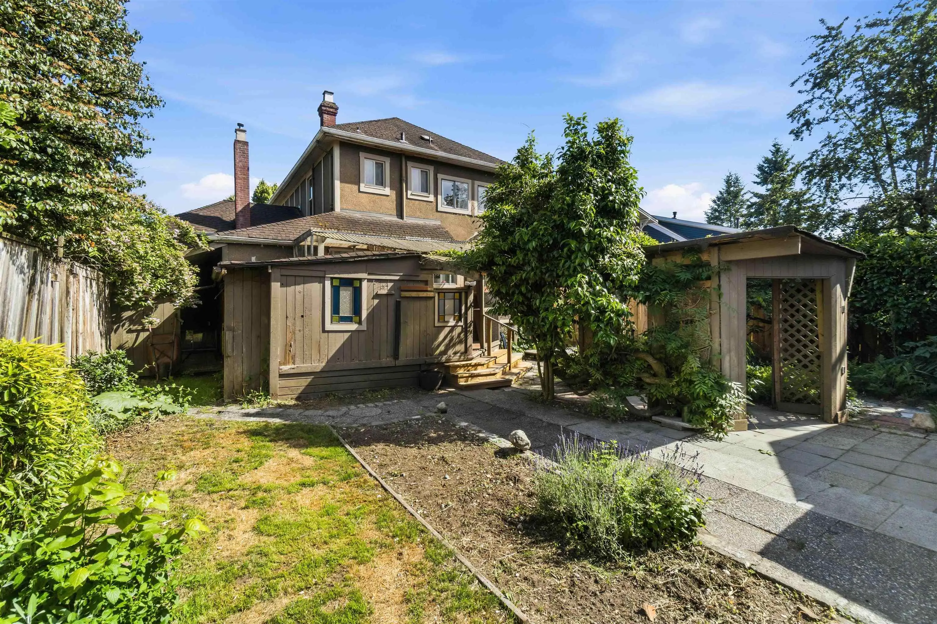 205 Fourth Avenue