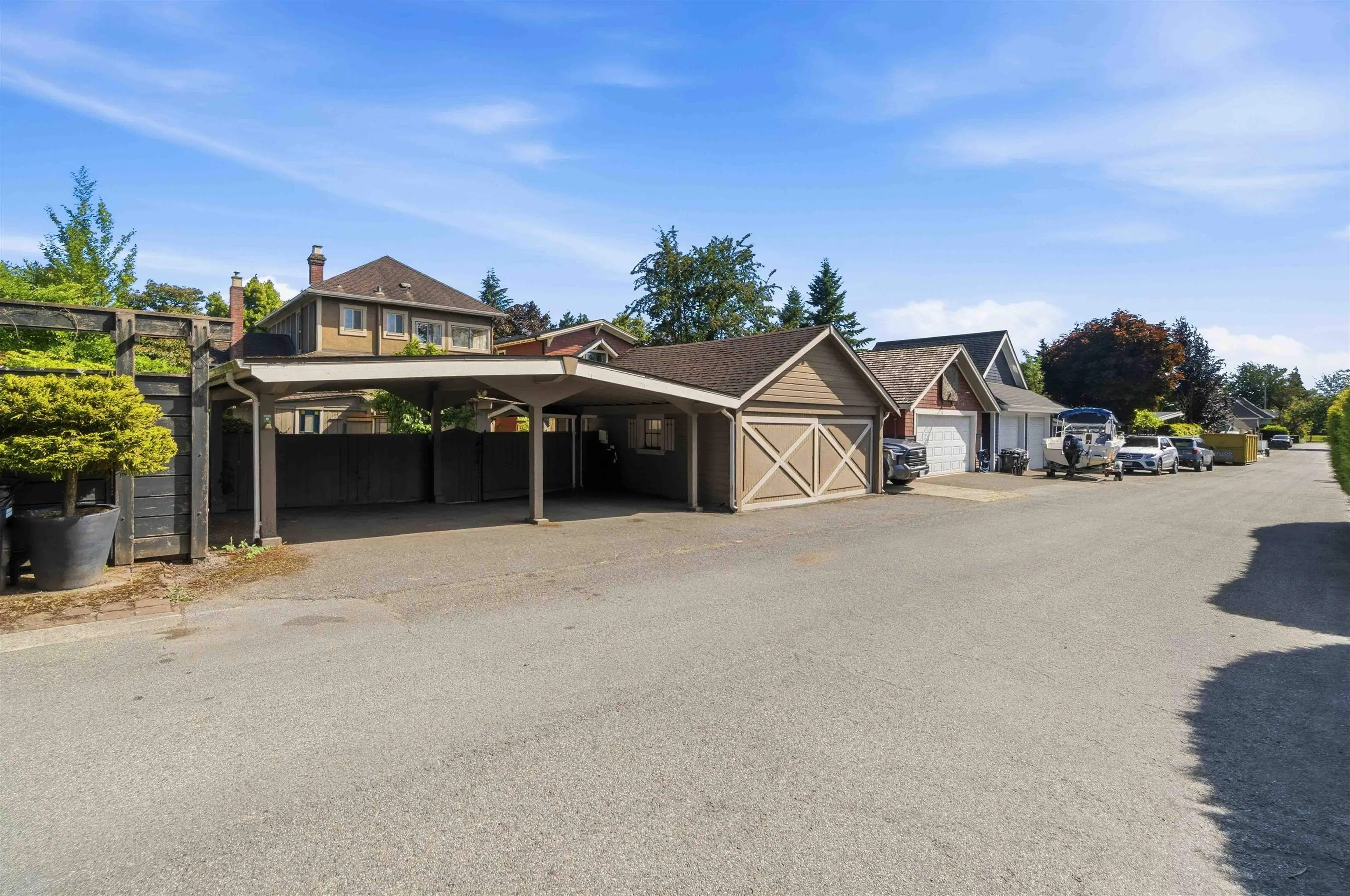 205 Fourth Avenue