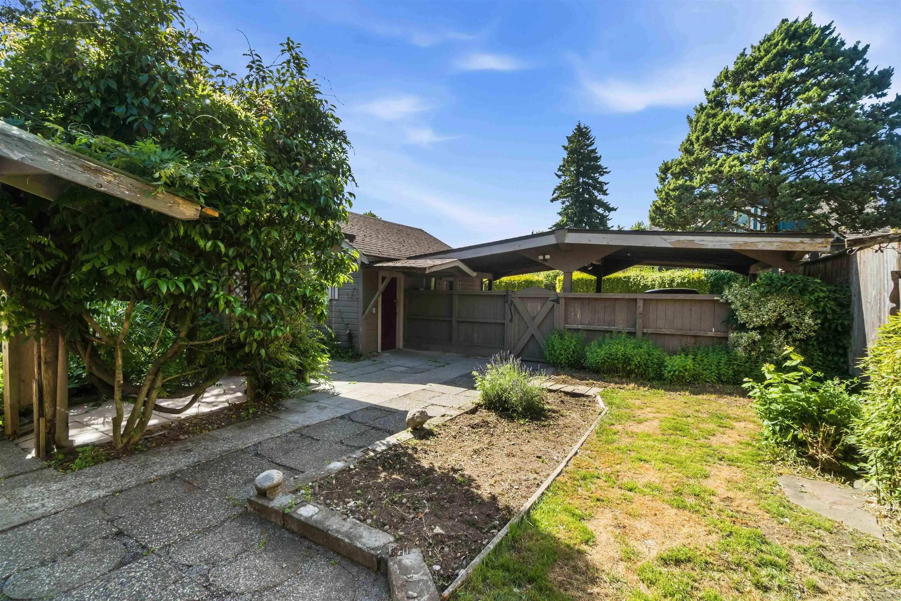 205 Fourth Avenue