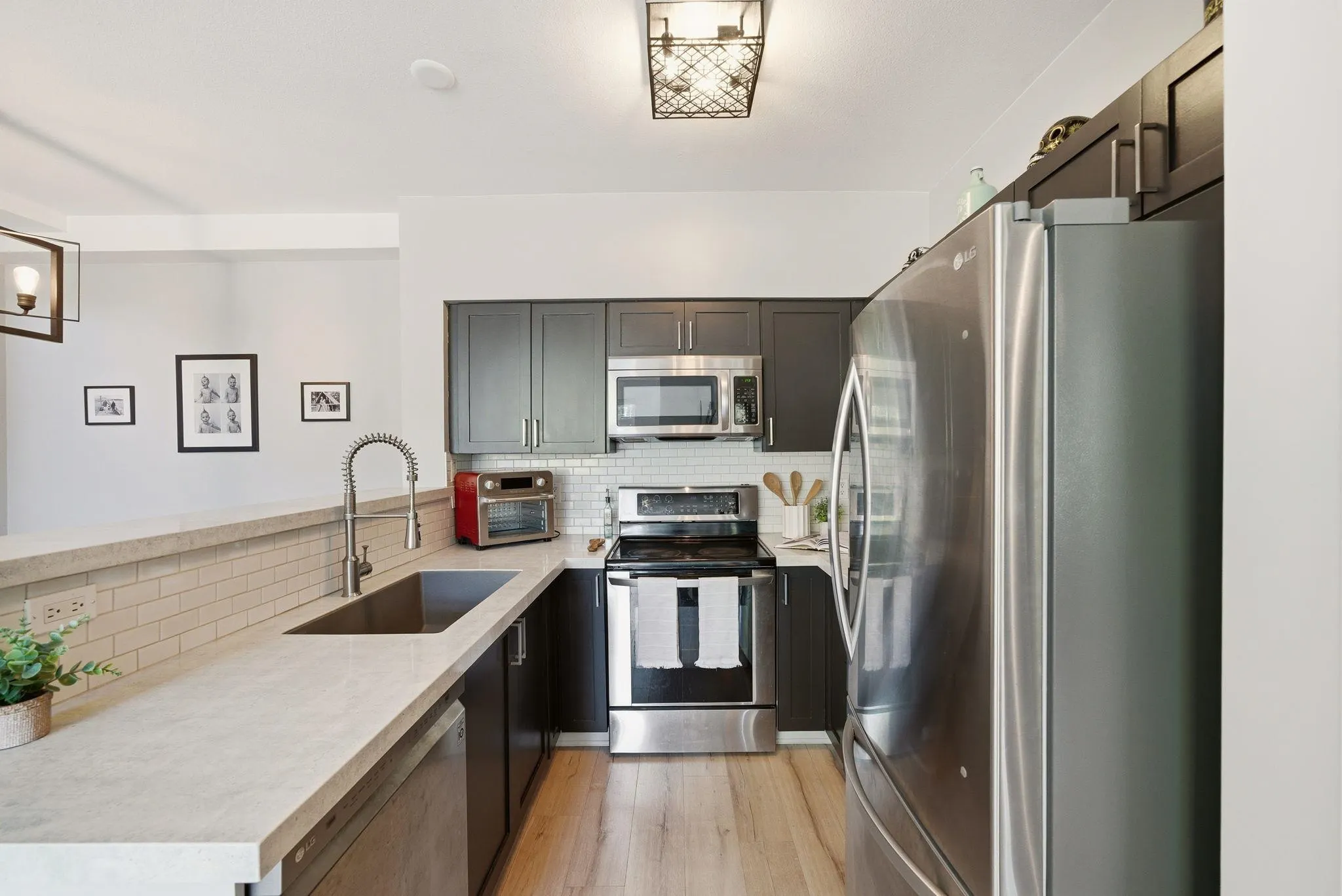 15 Forest Park Way #23