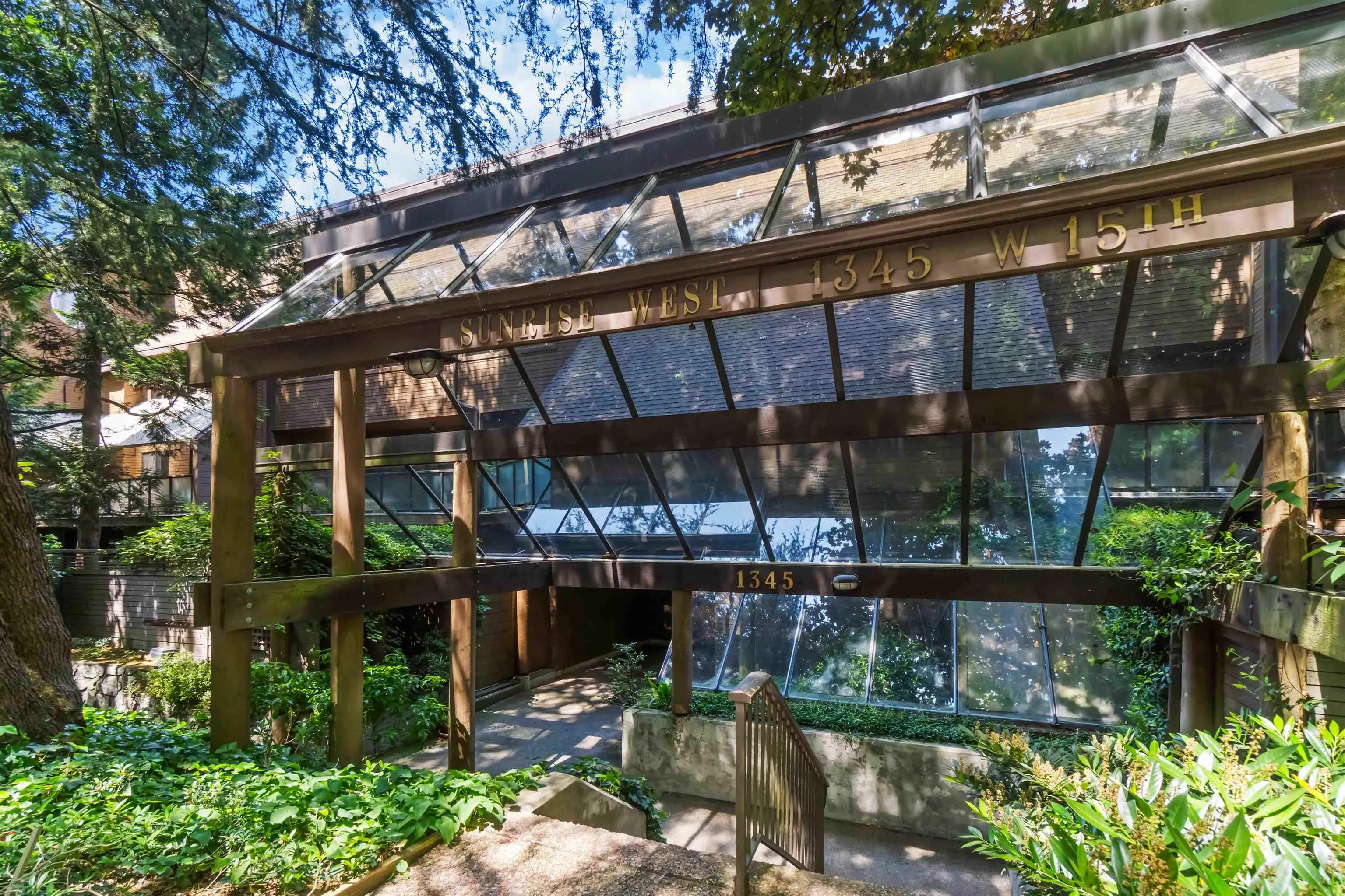 1345 W 15th Avenue #317