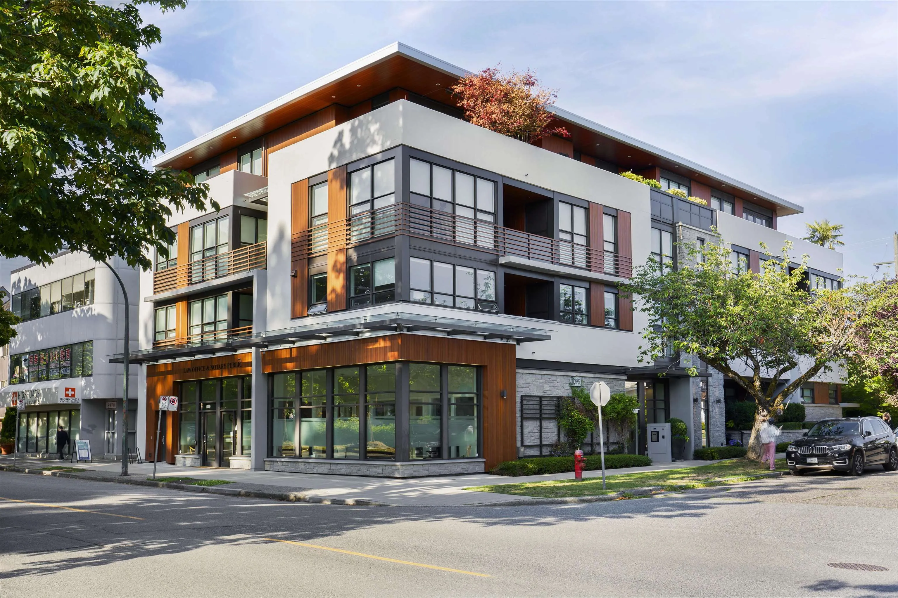 2095 W 44th Avenue #203