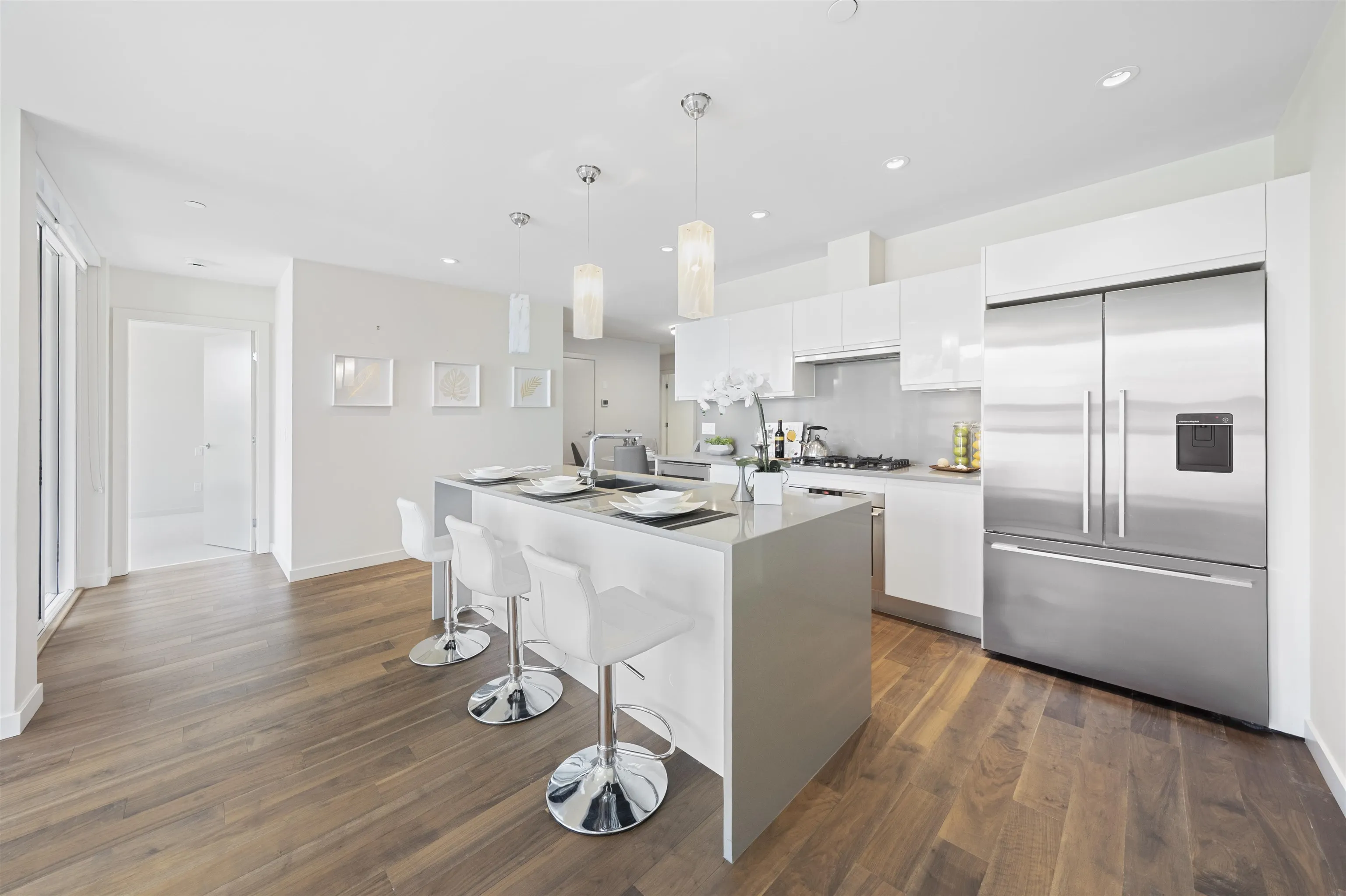 2095 W 44th Avenue #203