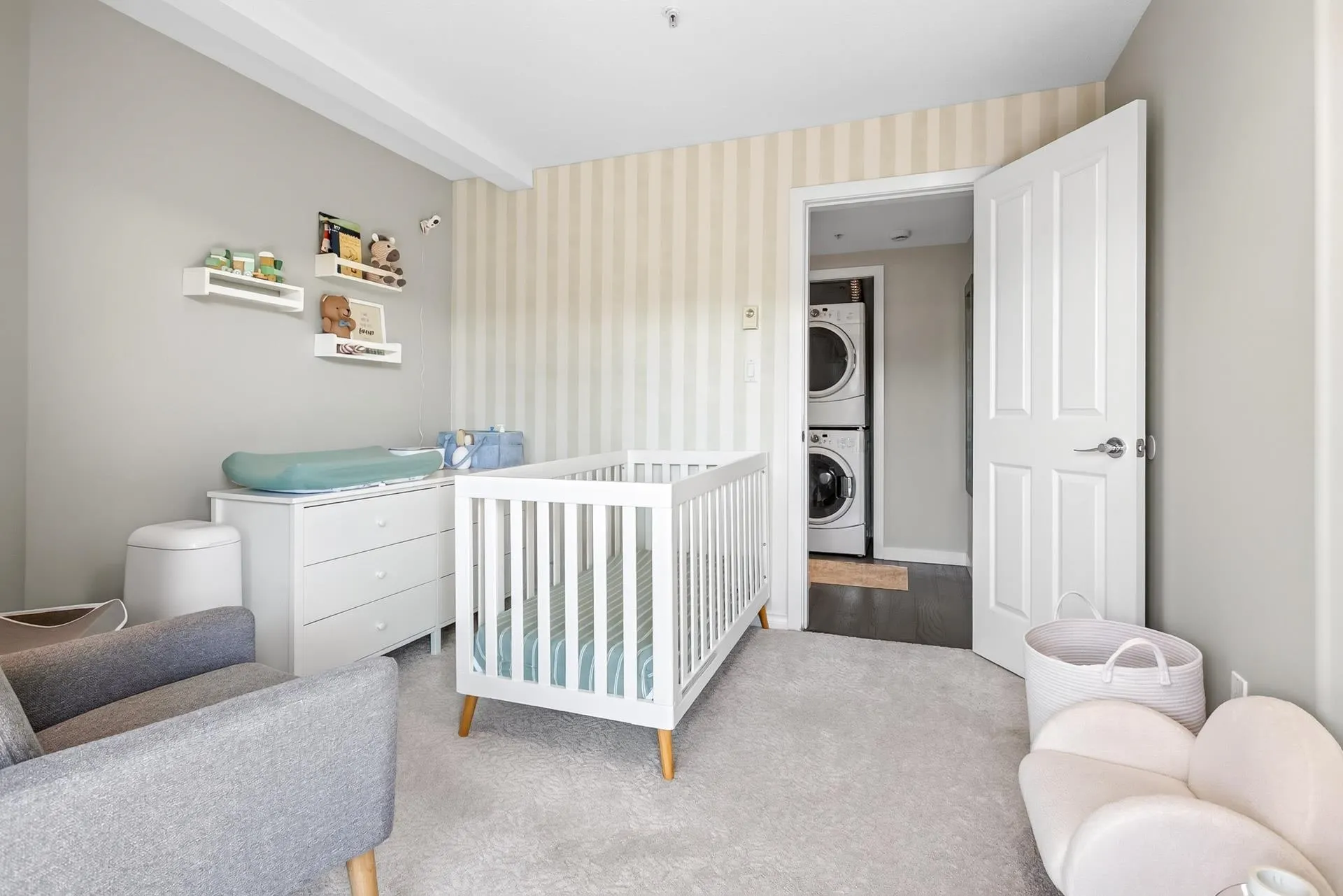 1650 Grant Avenue #306