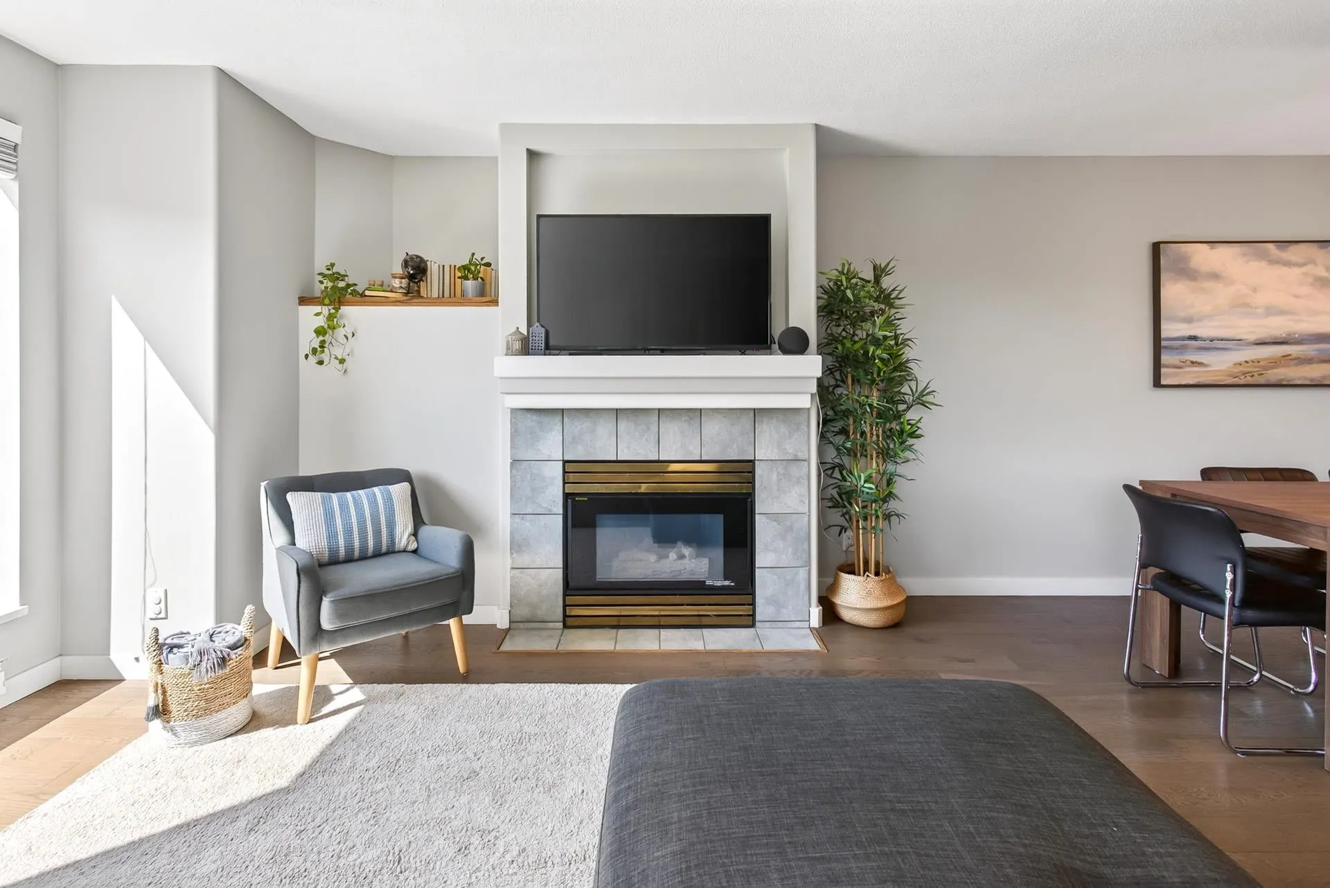 1650 Grant Avenue #306