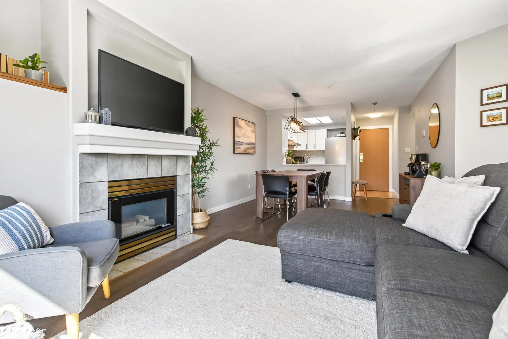 1650 Grant Avenue #306
