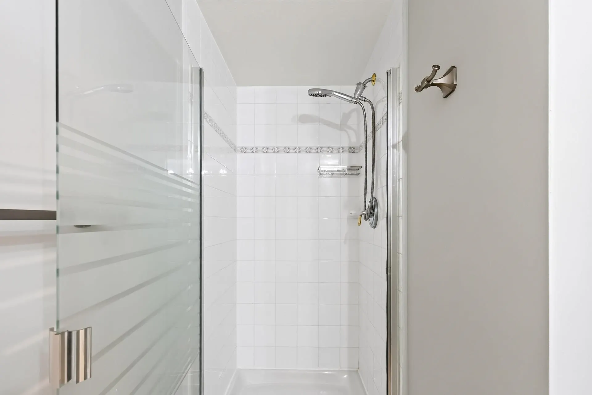 1650 Grant Avenue #306