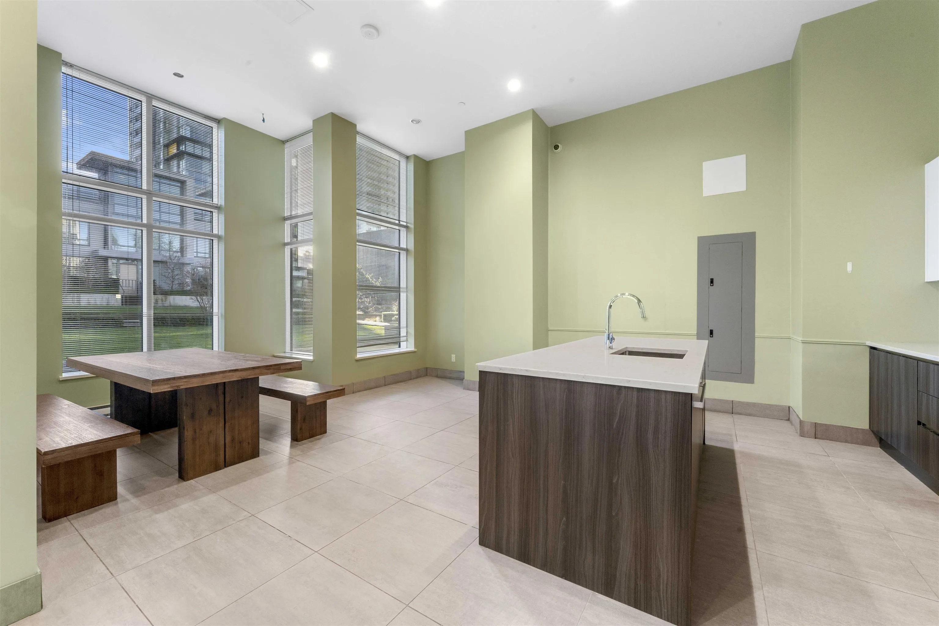 4900 Lennox Lane #3705