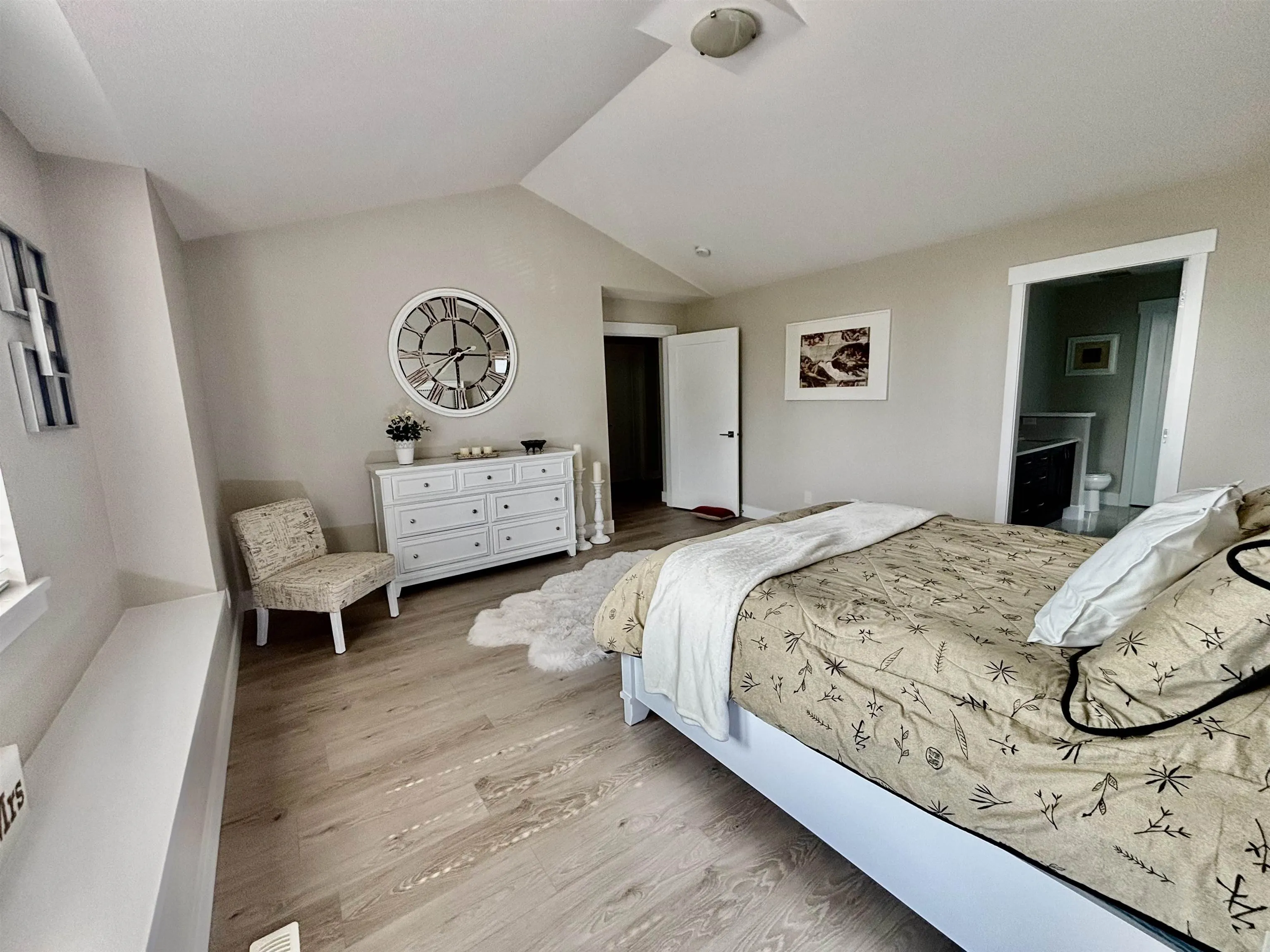 3509 Bishop Place