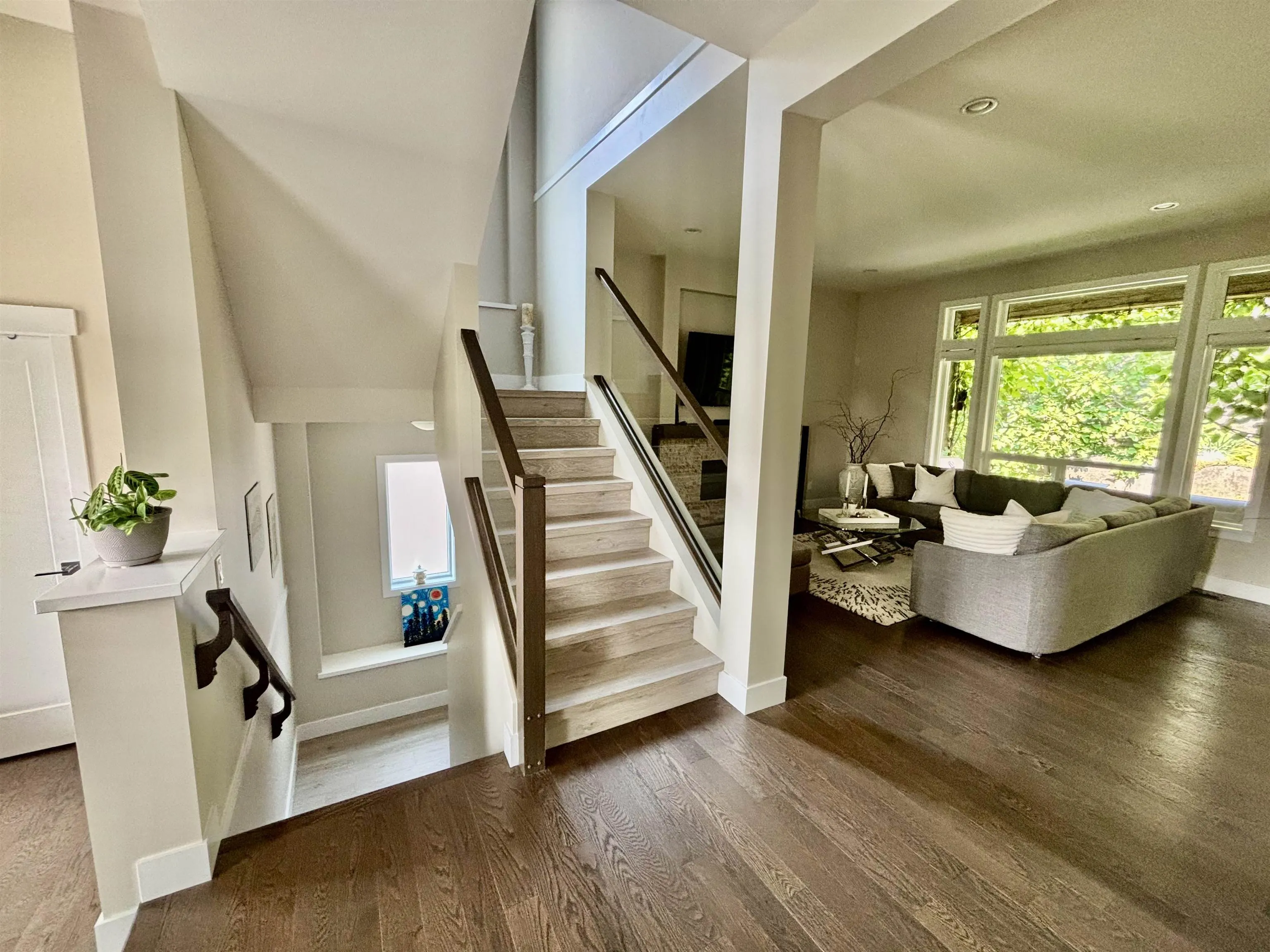 3509 Bishop Place