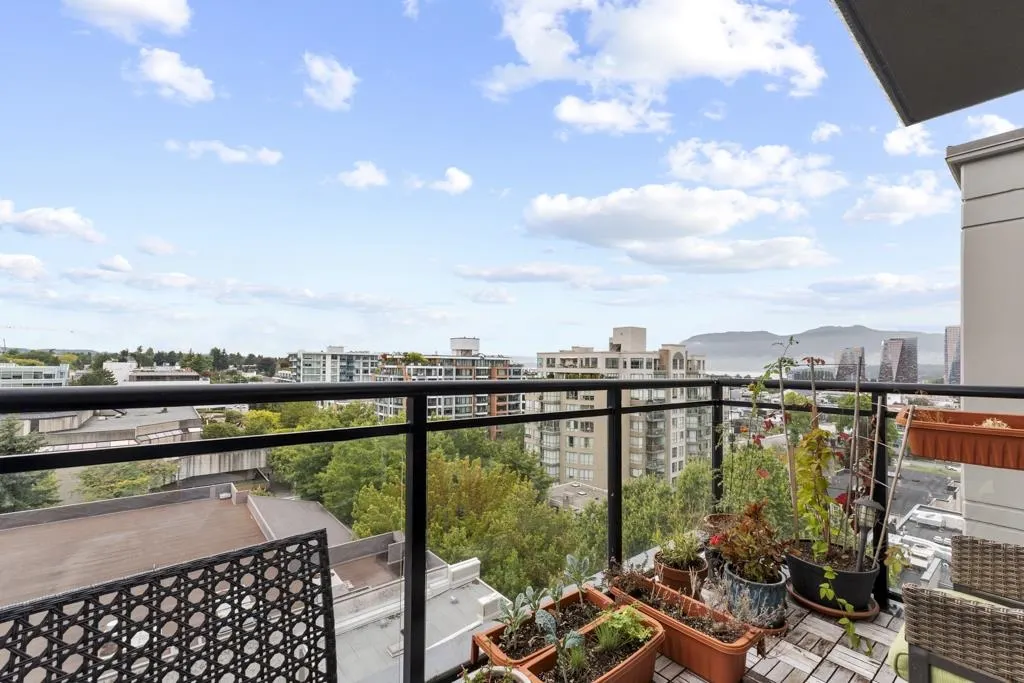 1650 W 7th Avenue #1003