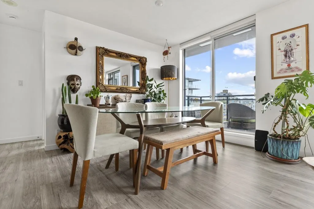 1650 W 7th Avenue #1003