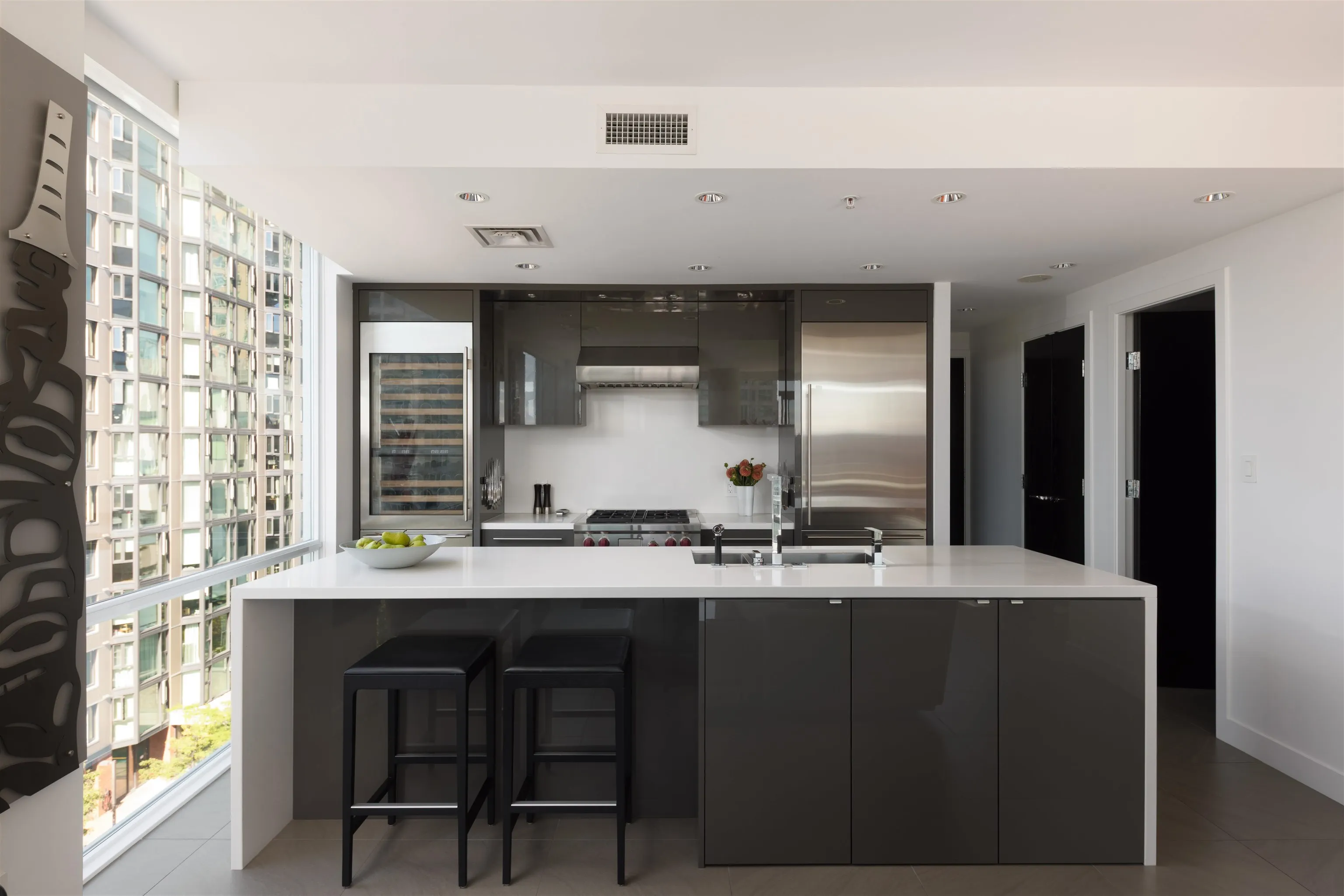1455 Howe Street #805