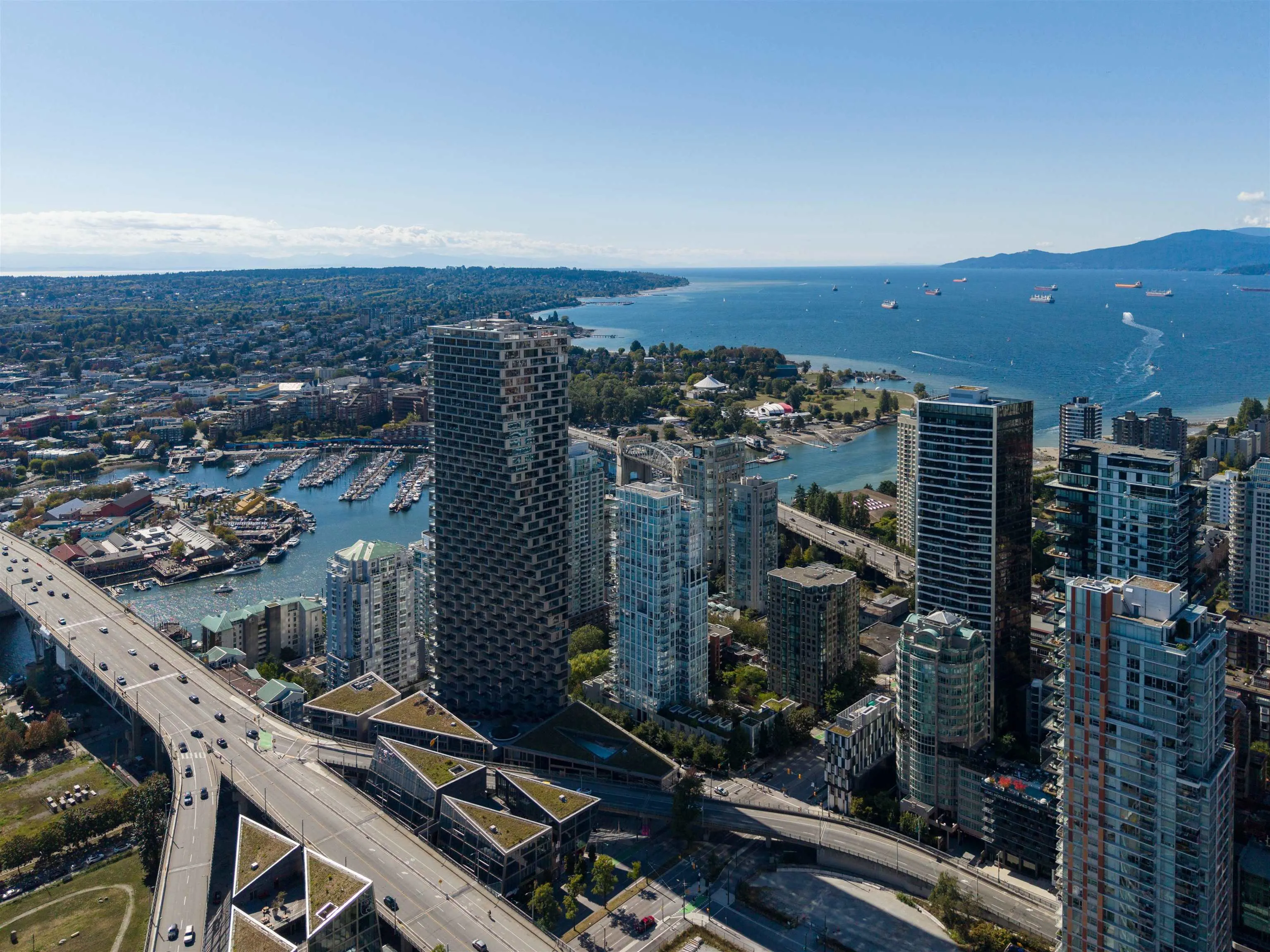 1455 Howe Street #805