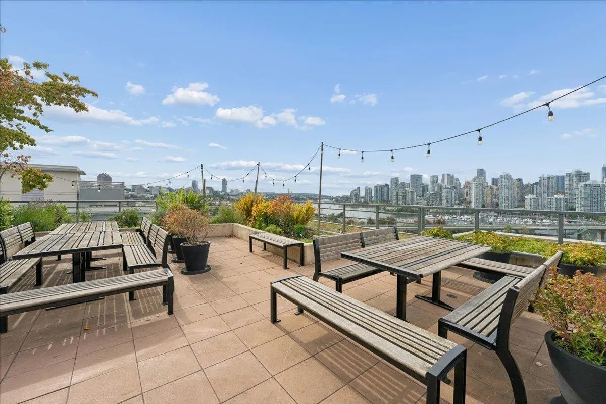 288 W 1st Avenue #608