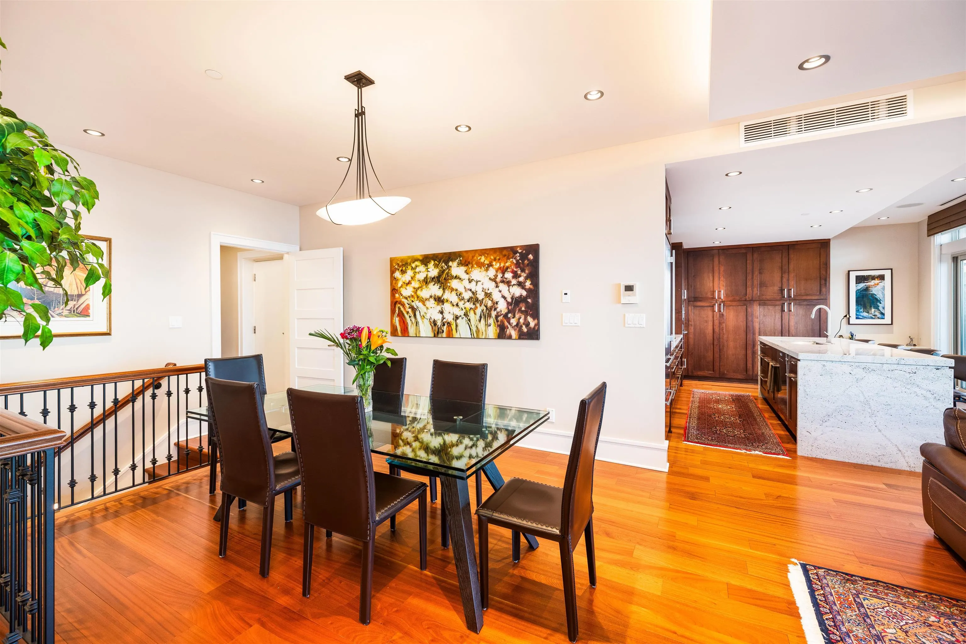 2535 Garden Court #101