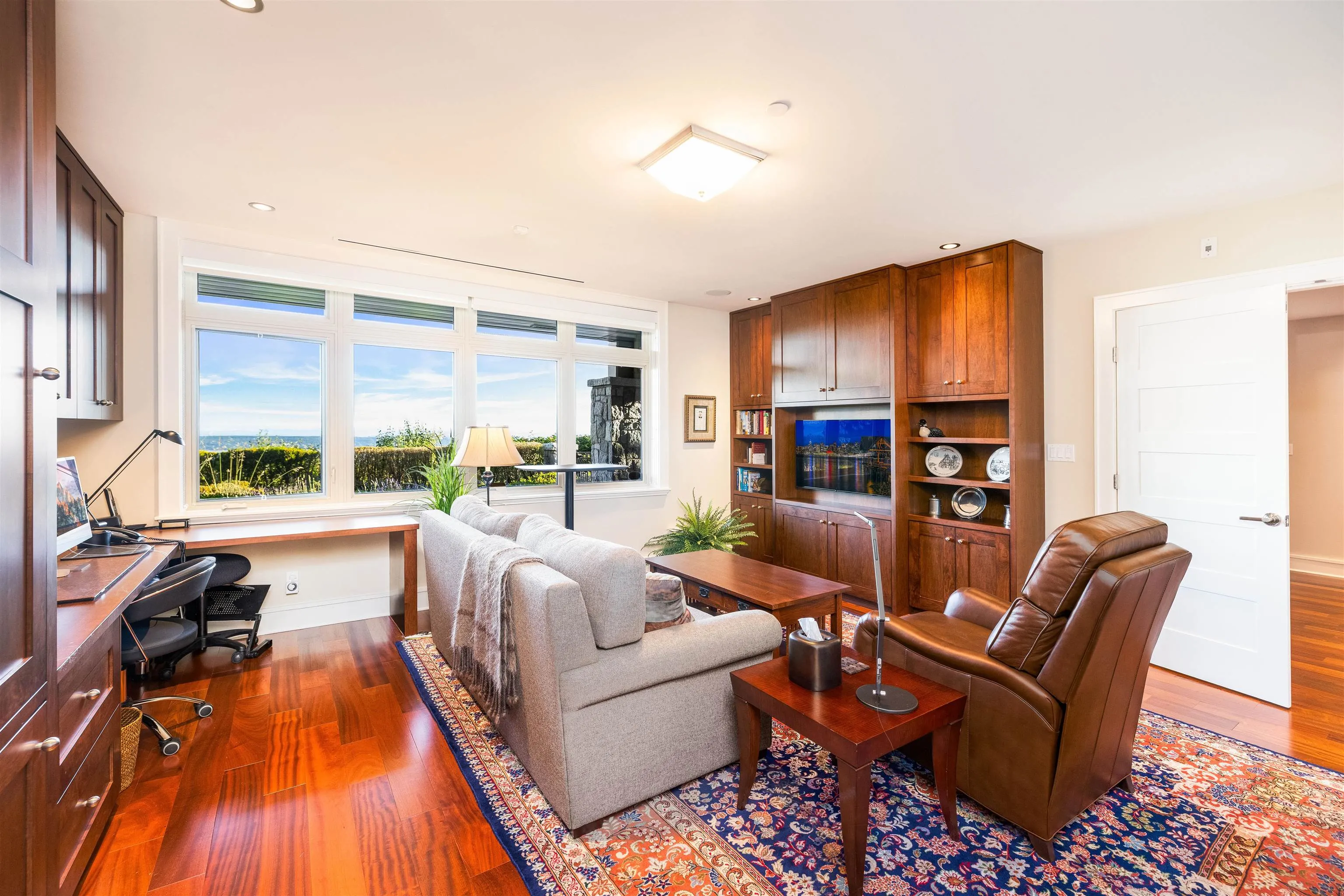 2535 Garden Court #101