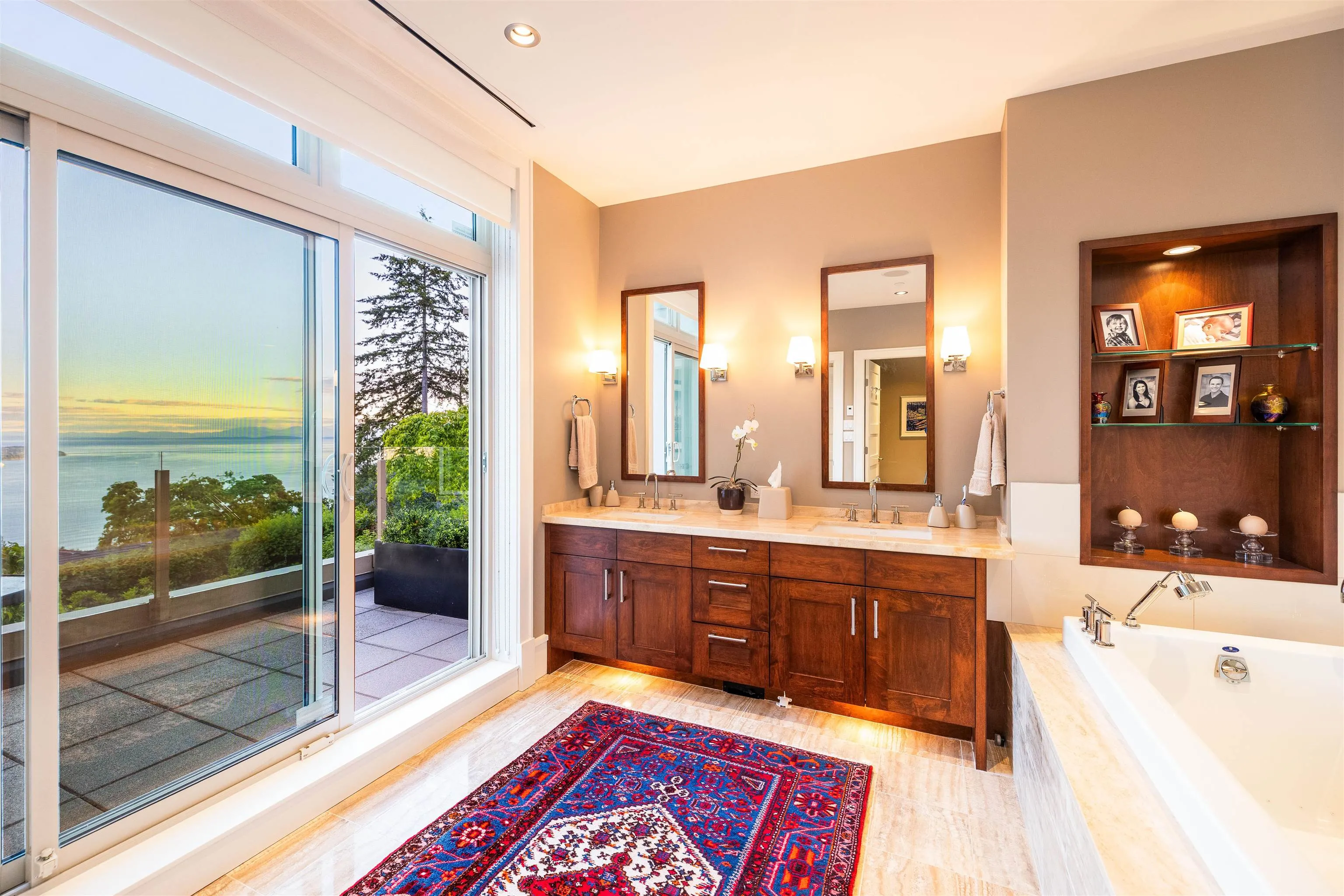 2535 Garden Court #101