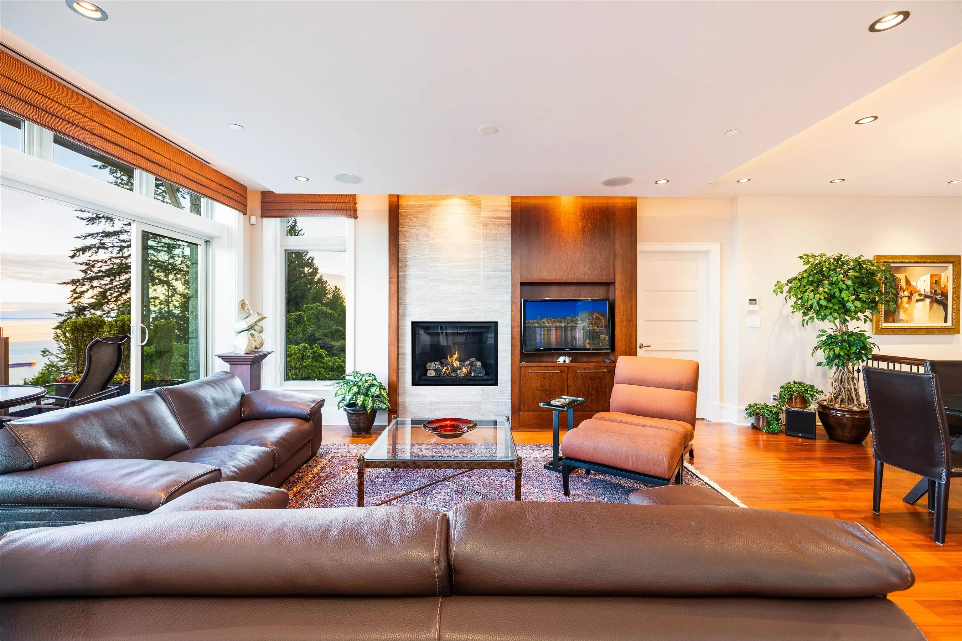2535 Garden Court #101