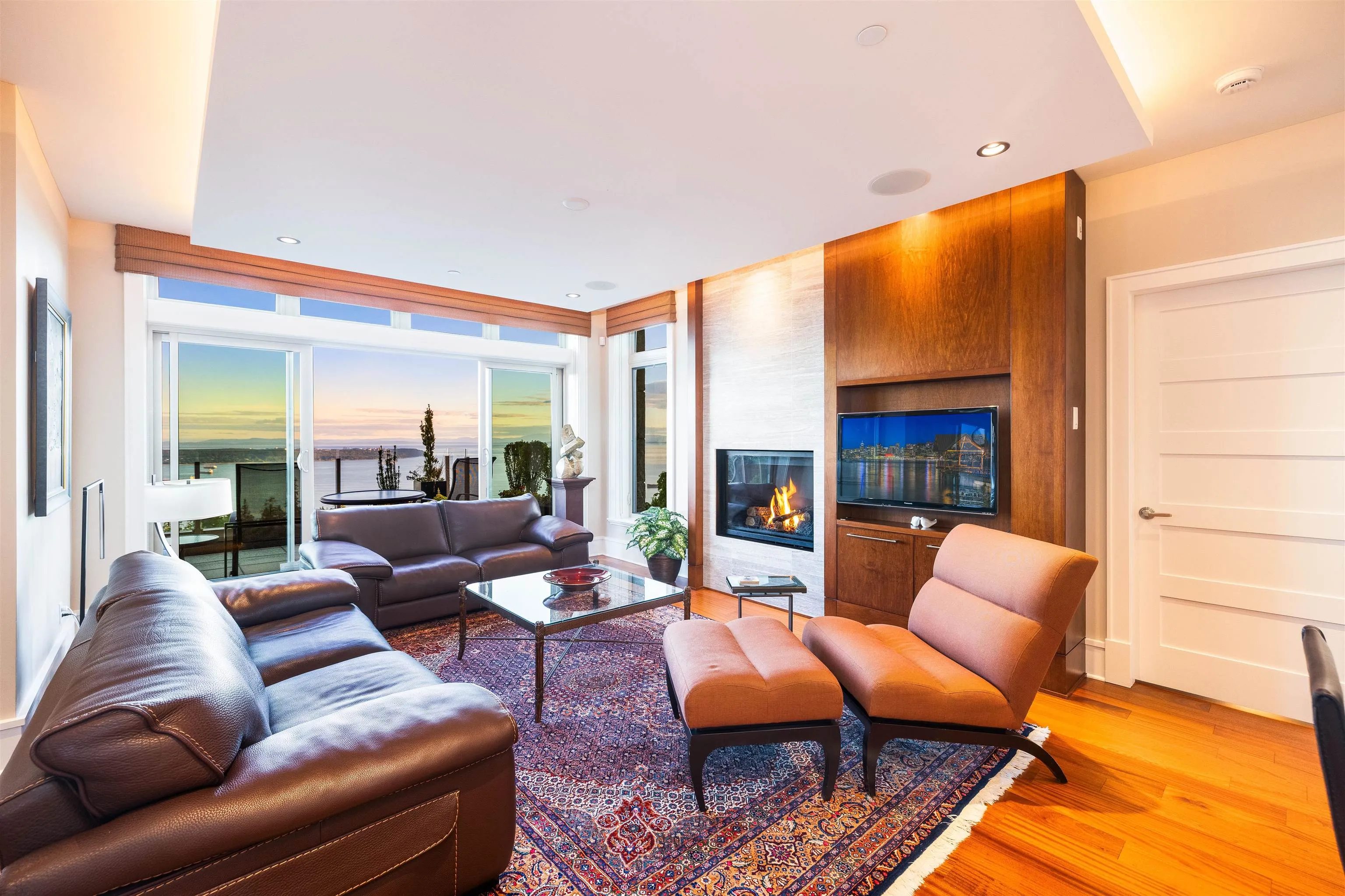 2535 Garden Court #101