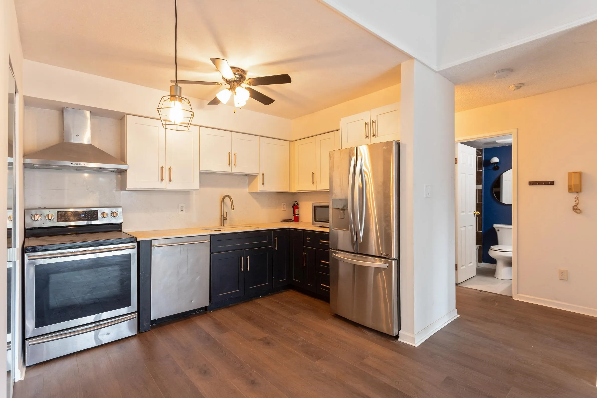836 Twelfth Street #202