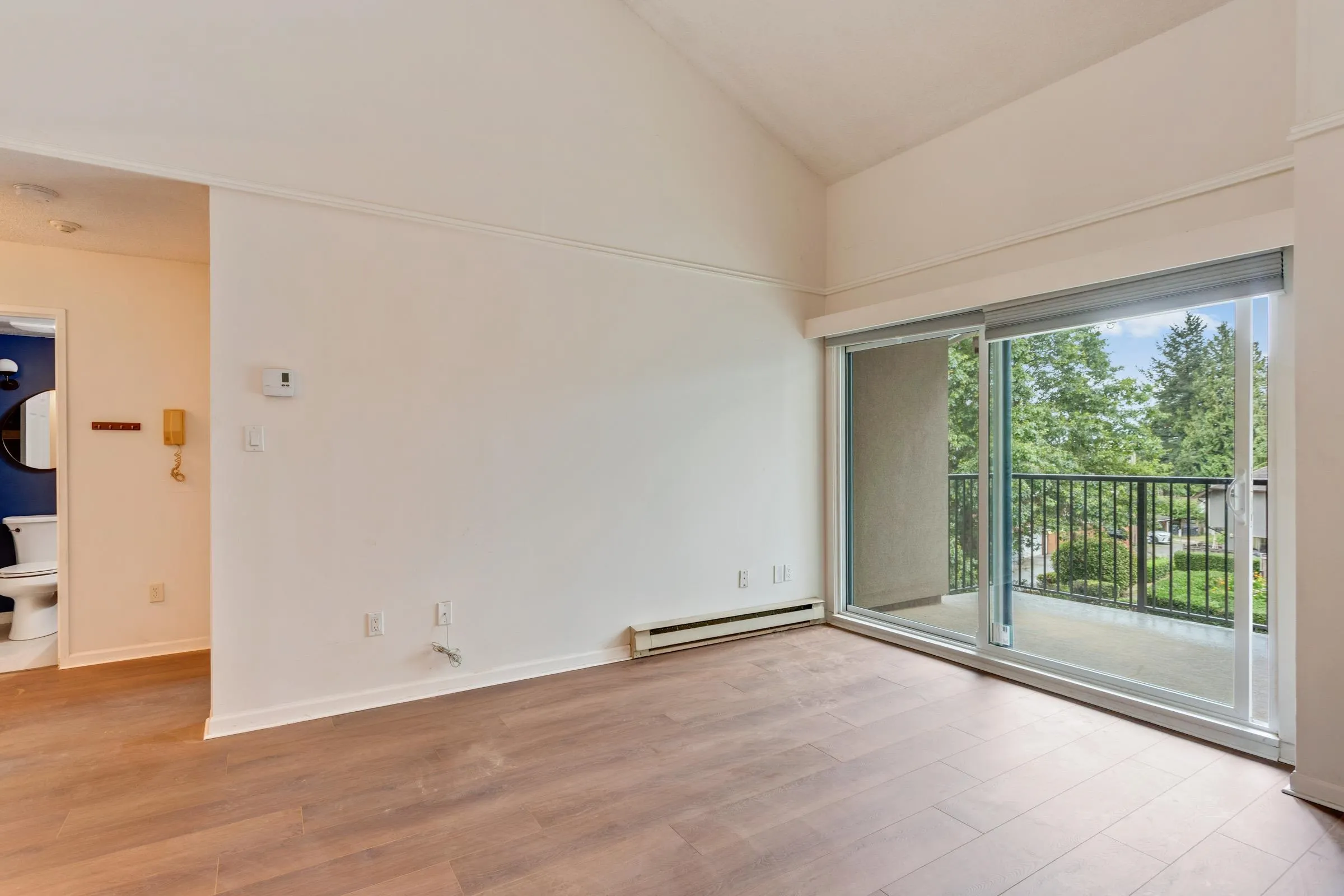 836 Twelfth Street #202