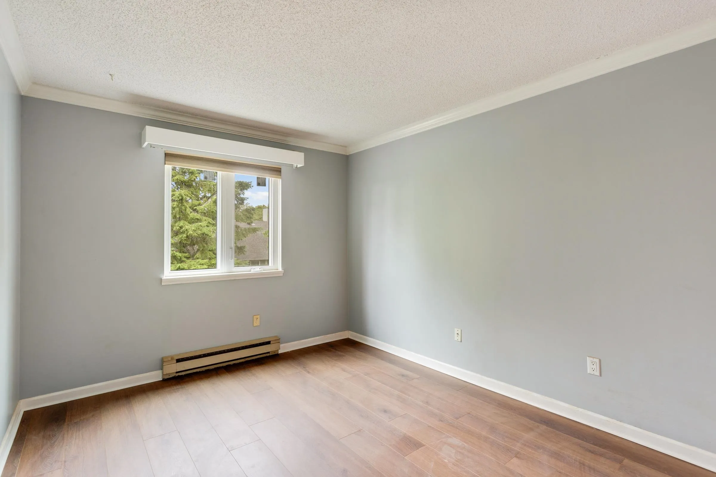 836 Twelfth Street #202