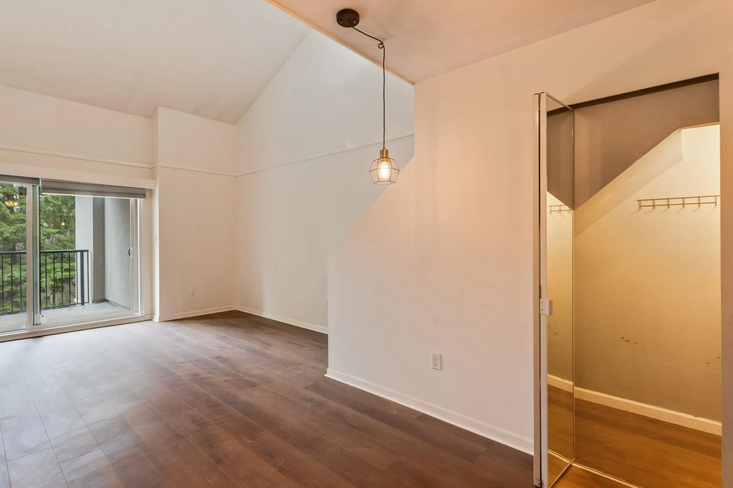 836 Twelfth Street #202