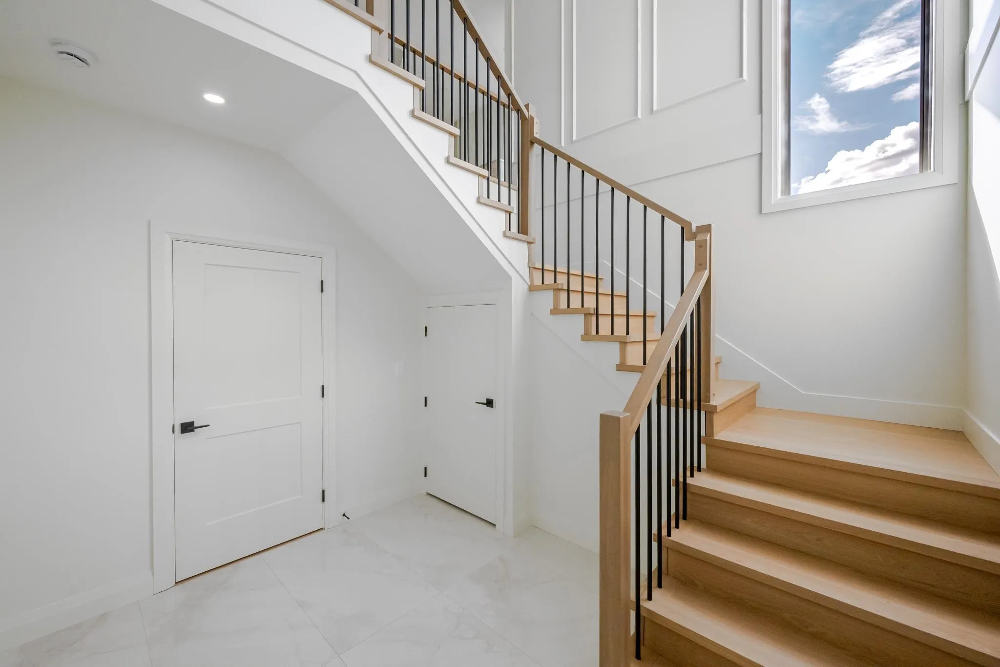 5924 Riverside Street #9