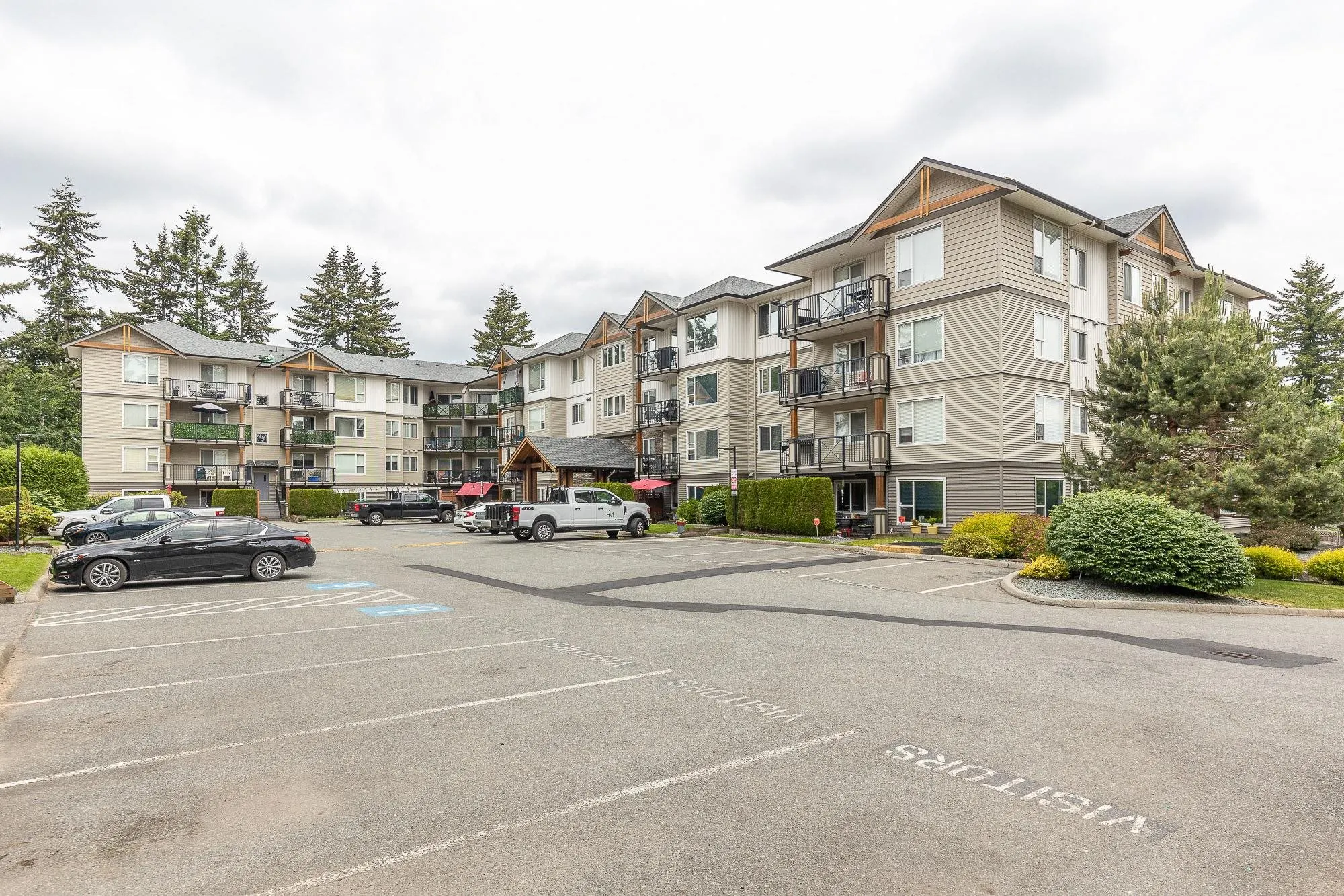 2990 Boulder Street #115