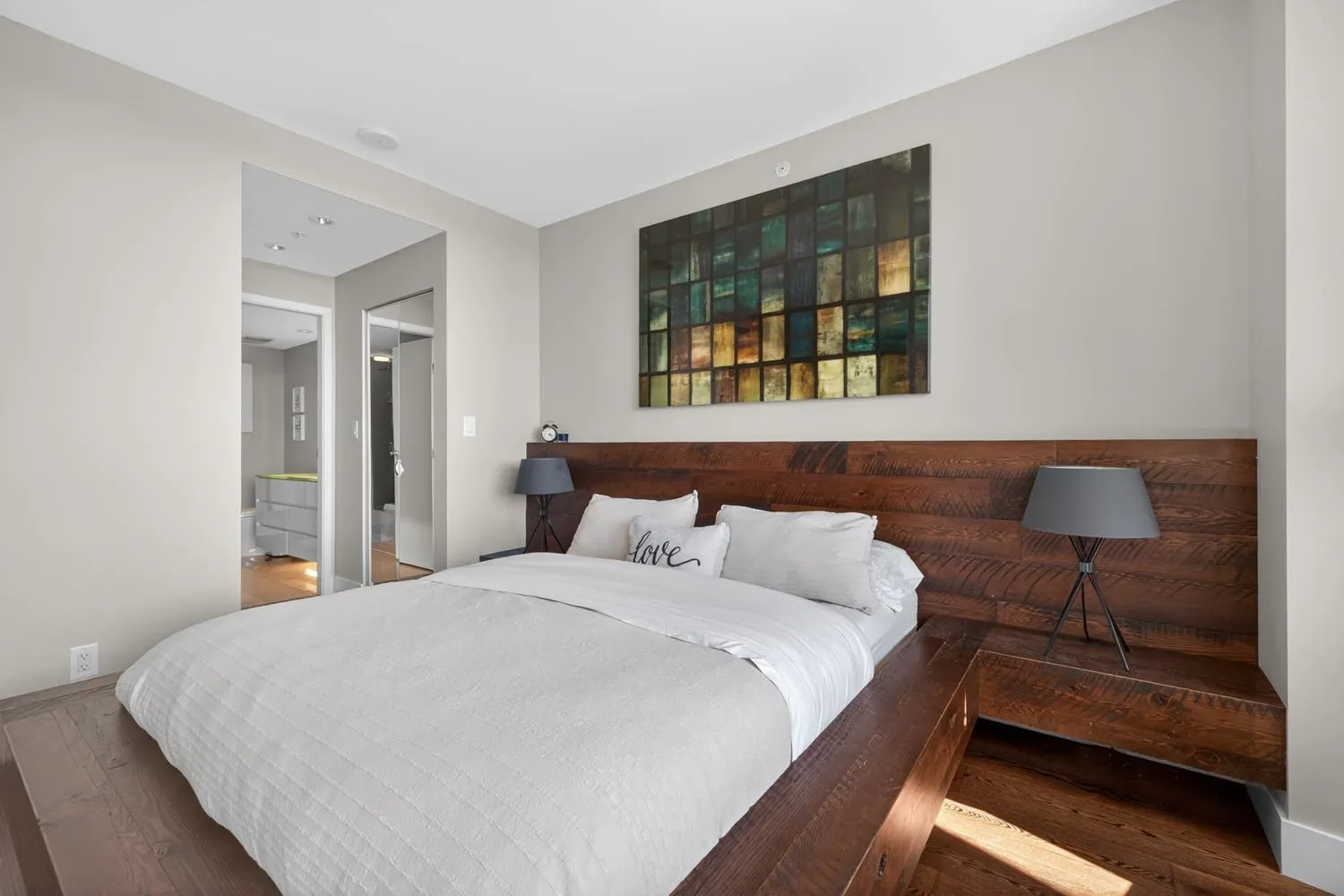8 Smithe Mews #2503