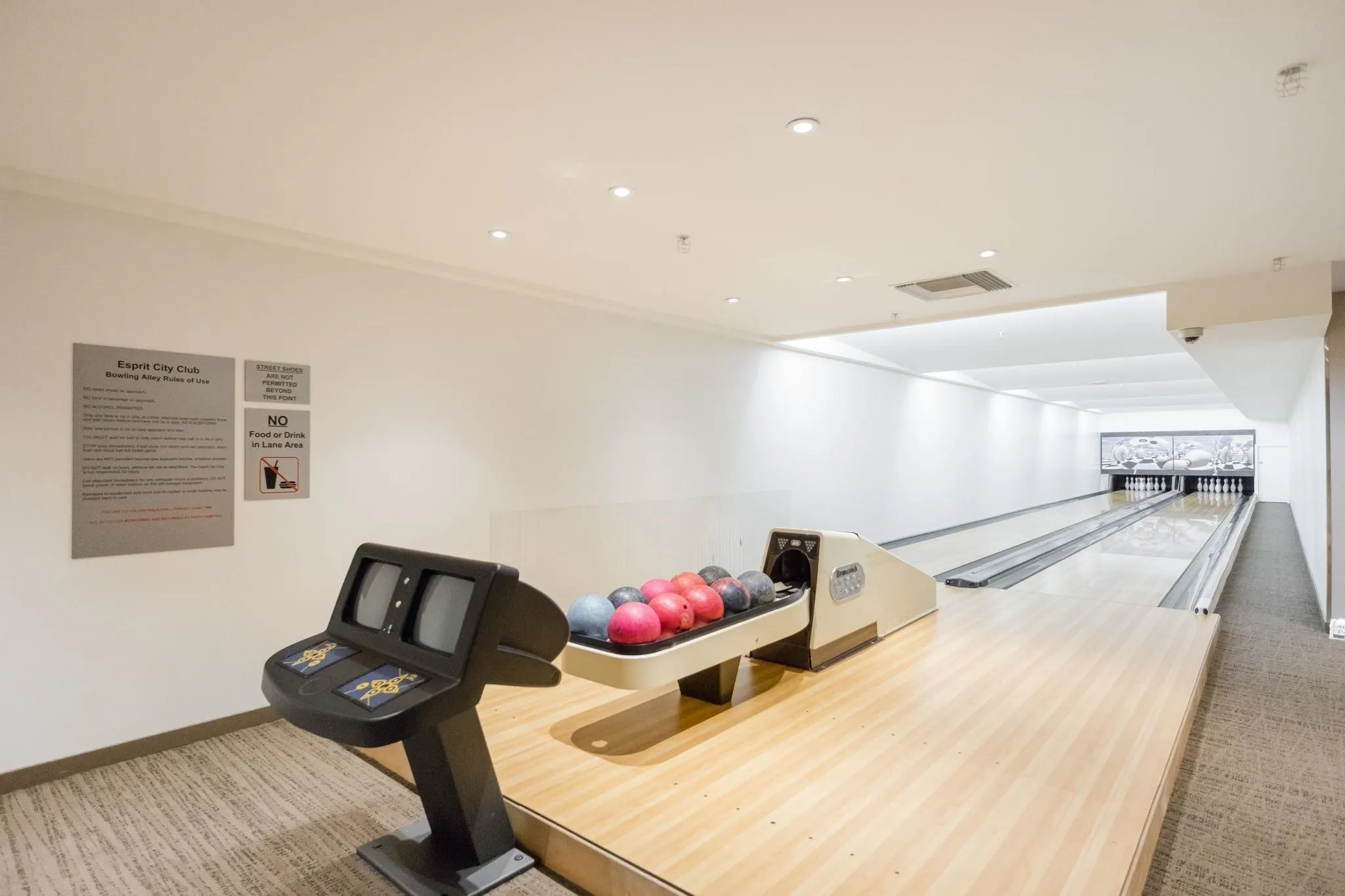8 Smithe Mews #2503