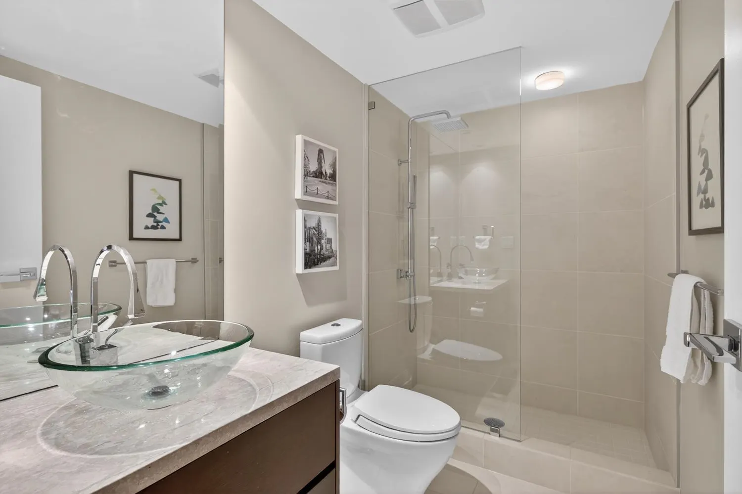 8 Smithe Mews #2503