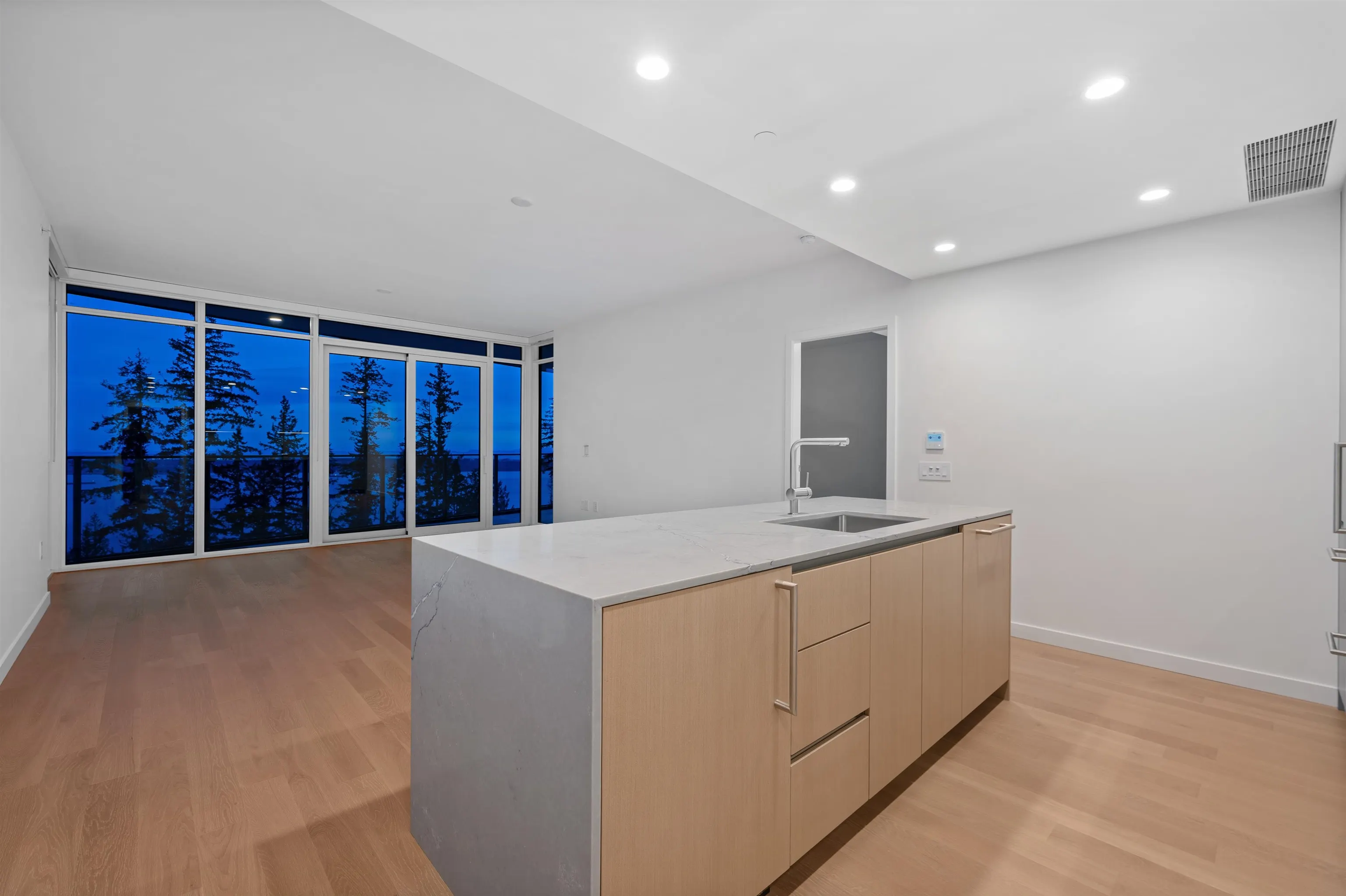 3963 Uplands Way #602