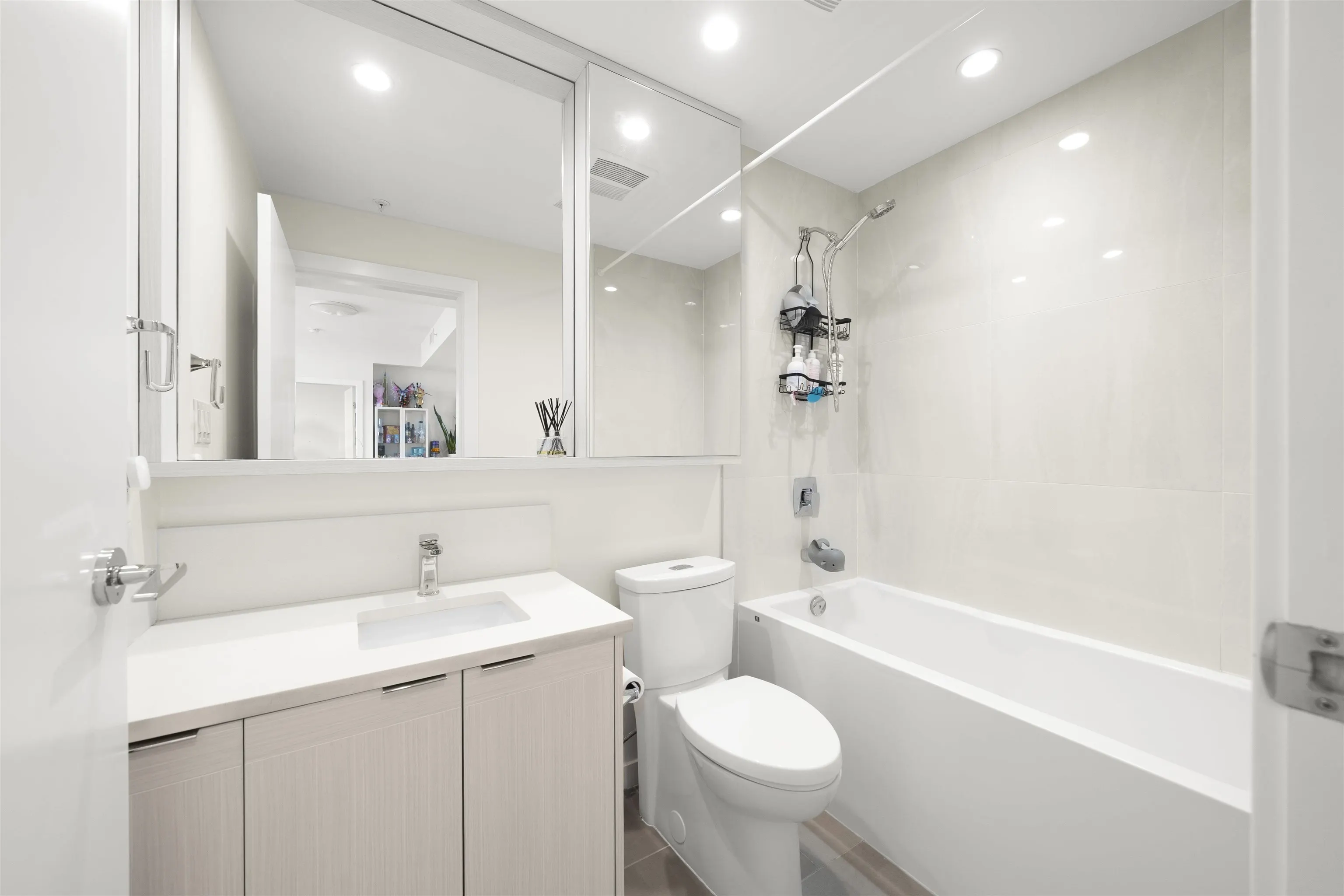 5051 Imperial Street #1103