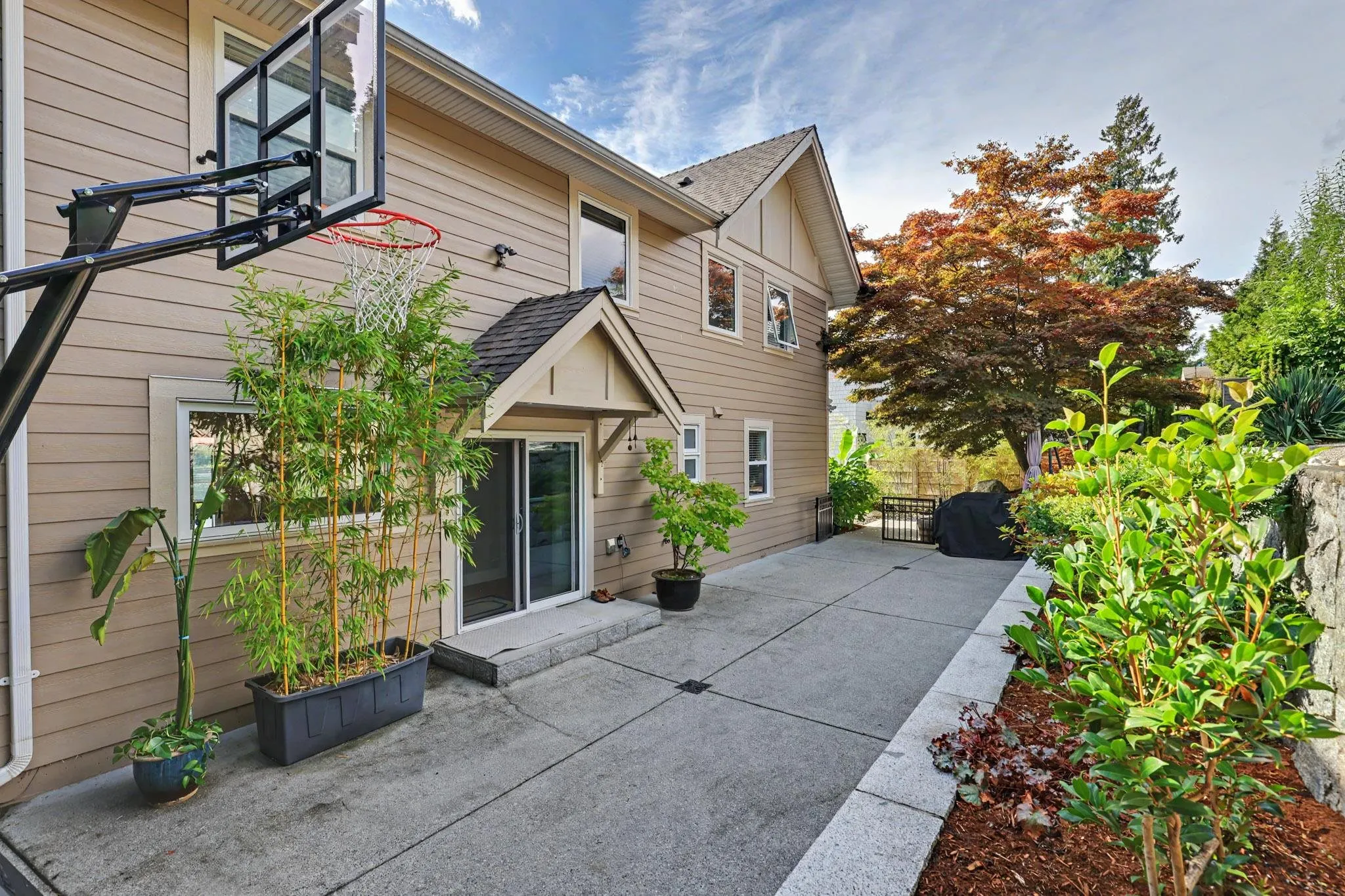 1123 Ioco Road