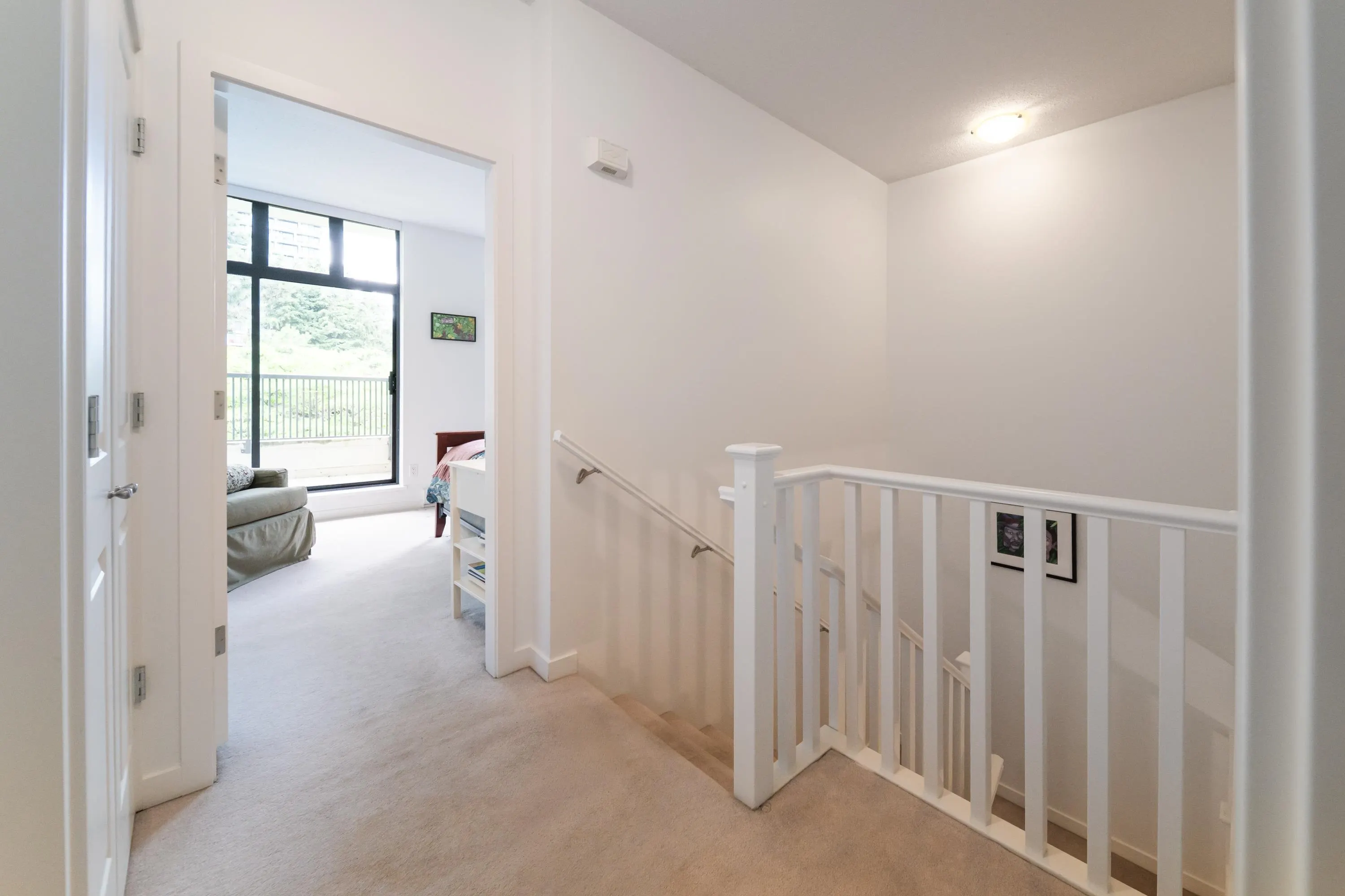 4333 Central Boulevard #8